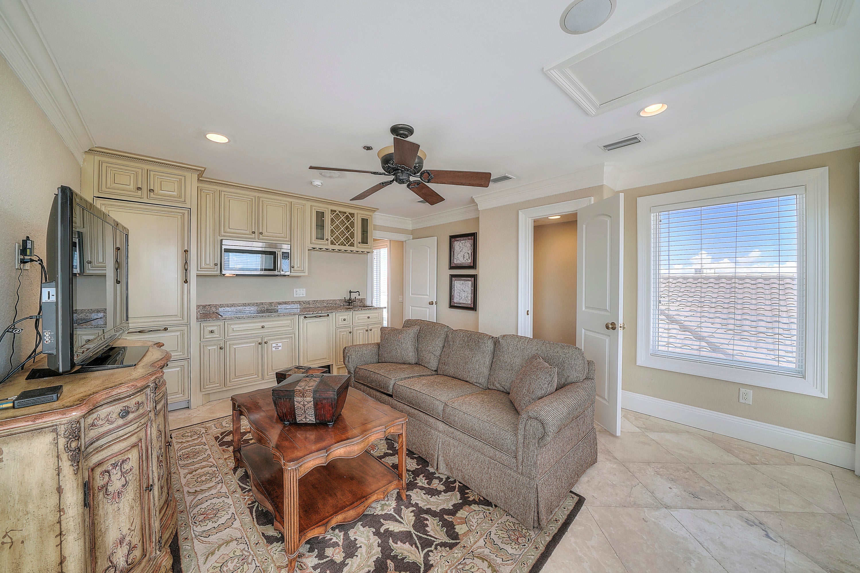DESTINY BY THE SEA - Residential
