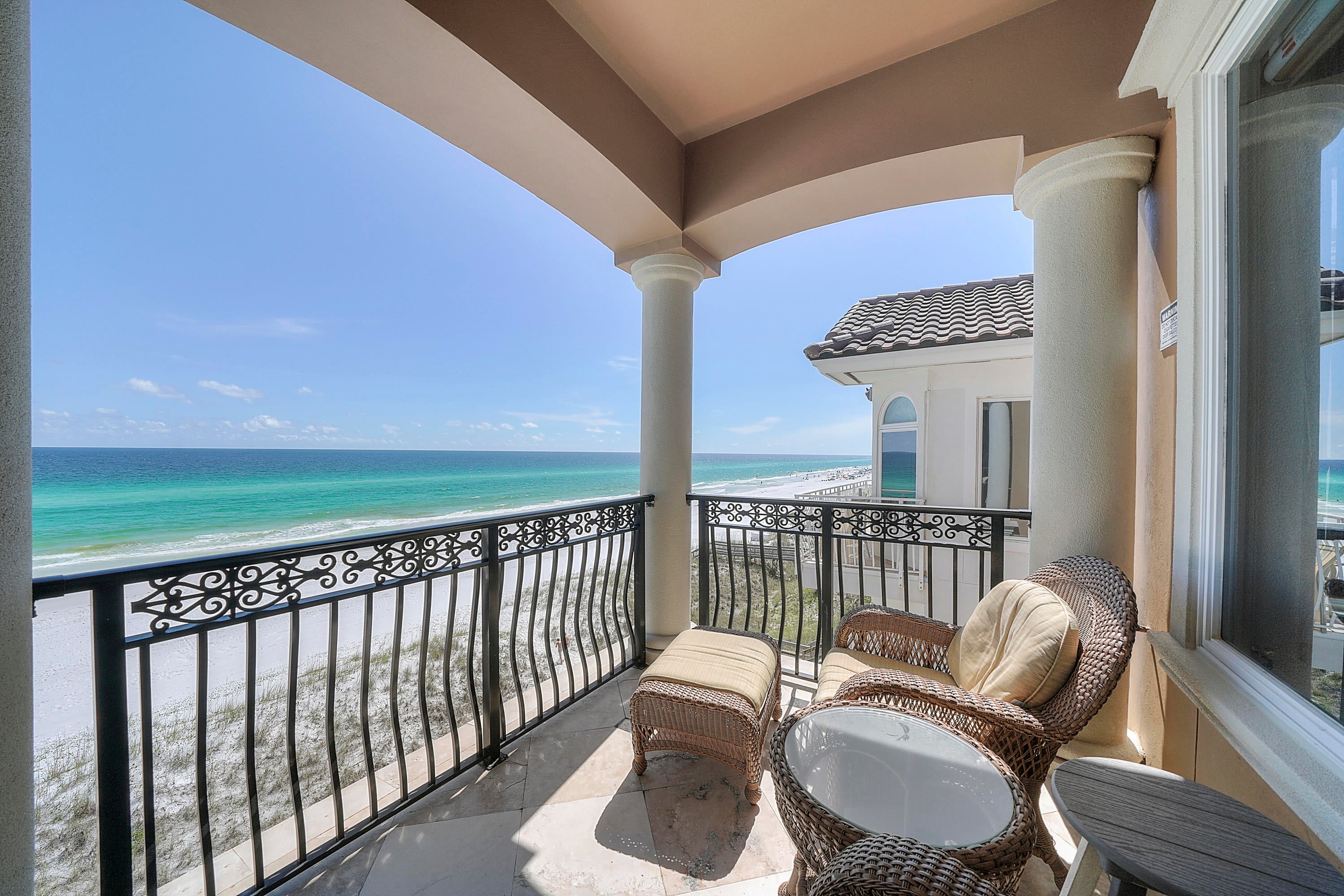 DESTINY BY THE SEA - Residential