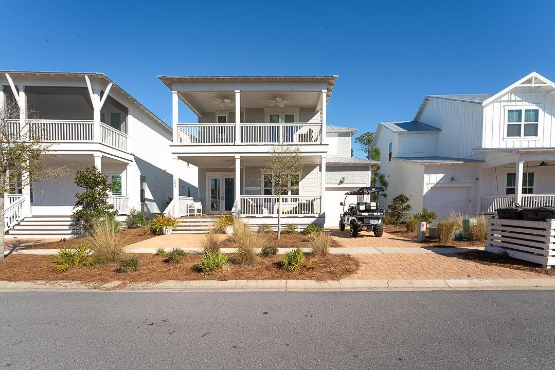 NATUREWALK AT SEAGROVE - Residential