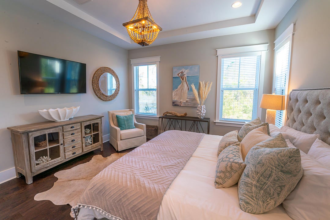 NATUREWALK AT SEAGROVE - Residential