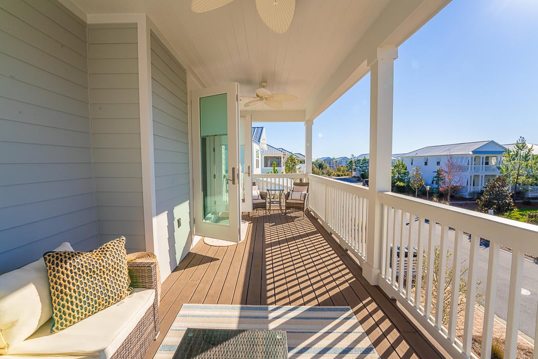 NATUREWALK AT SEAGROVE - Residential