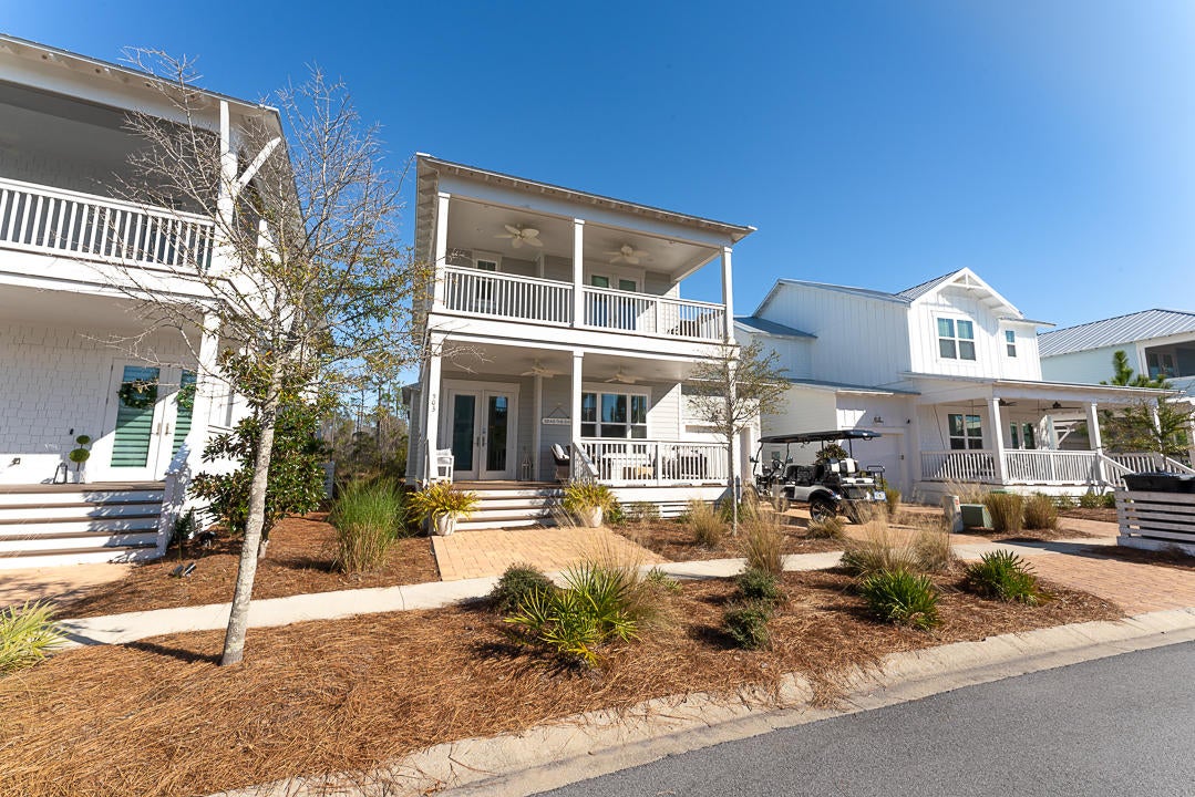 NATUREWALK AT SEAGROVE - Residential