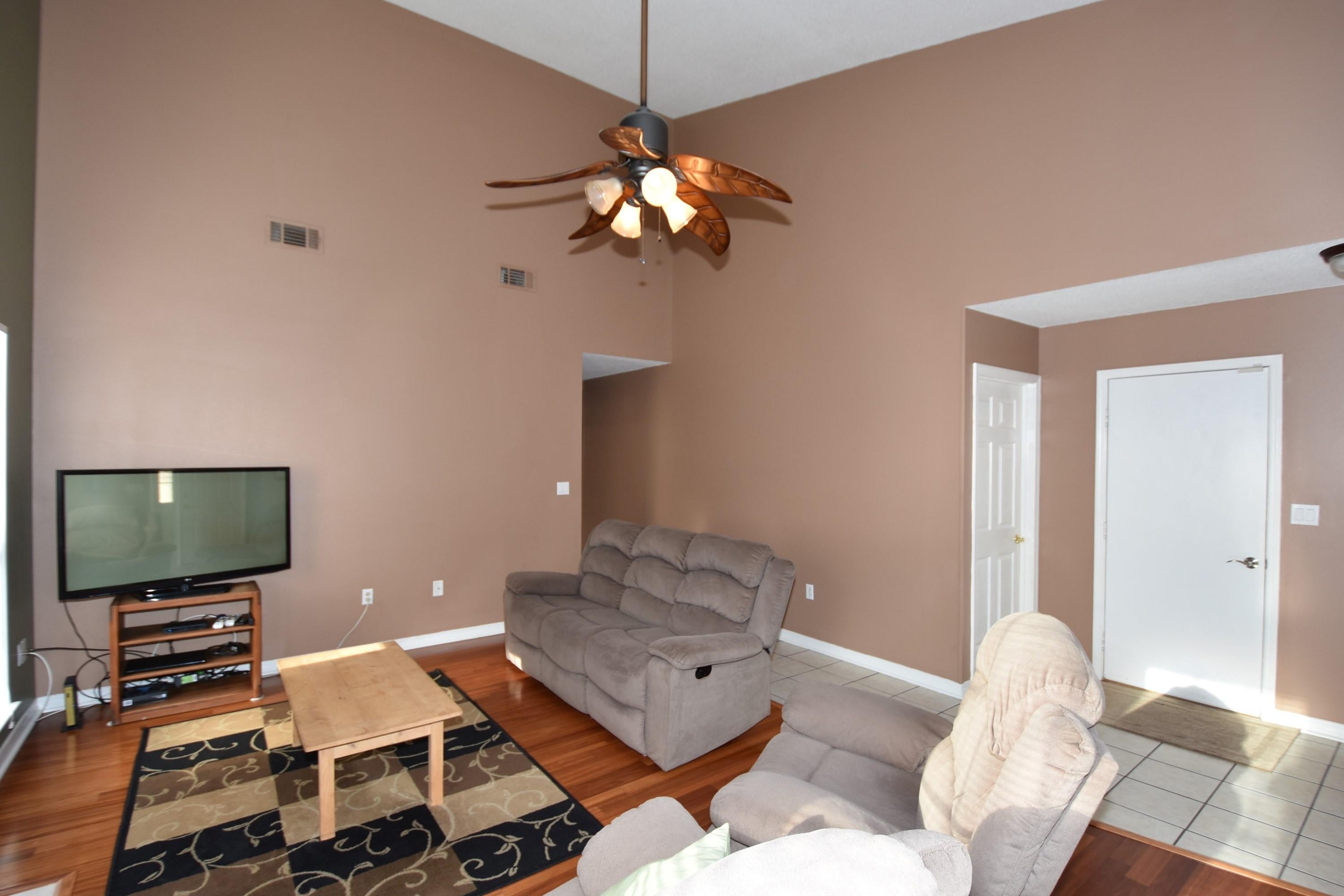 KINGS CROSSING PH 2 - Residential
