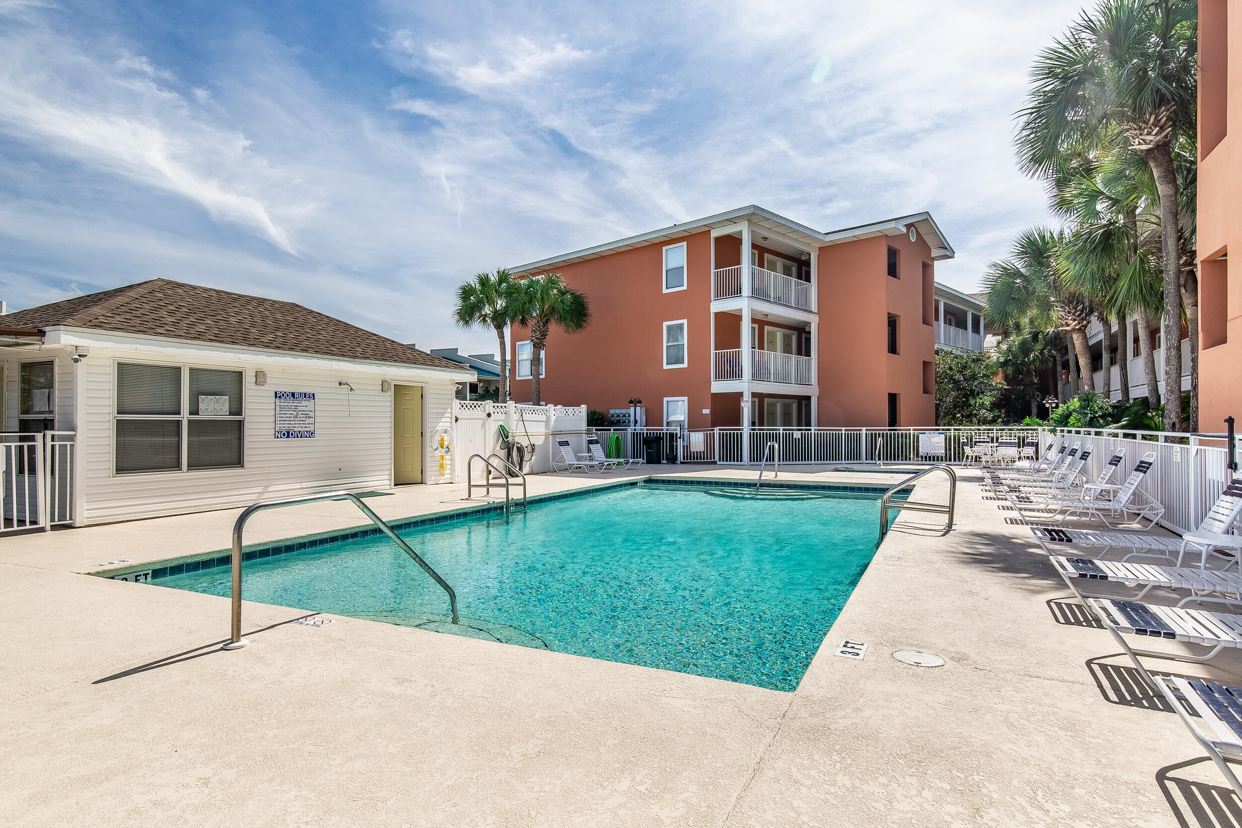 GULFVIEW 2 CONDO PH 2 - Residential