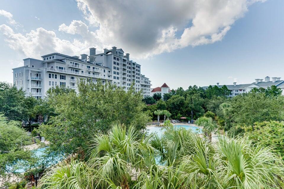 BAHIA CONDO - Residential