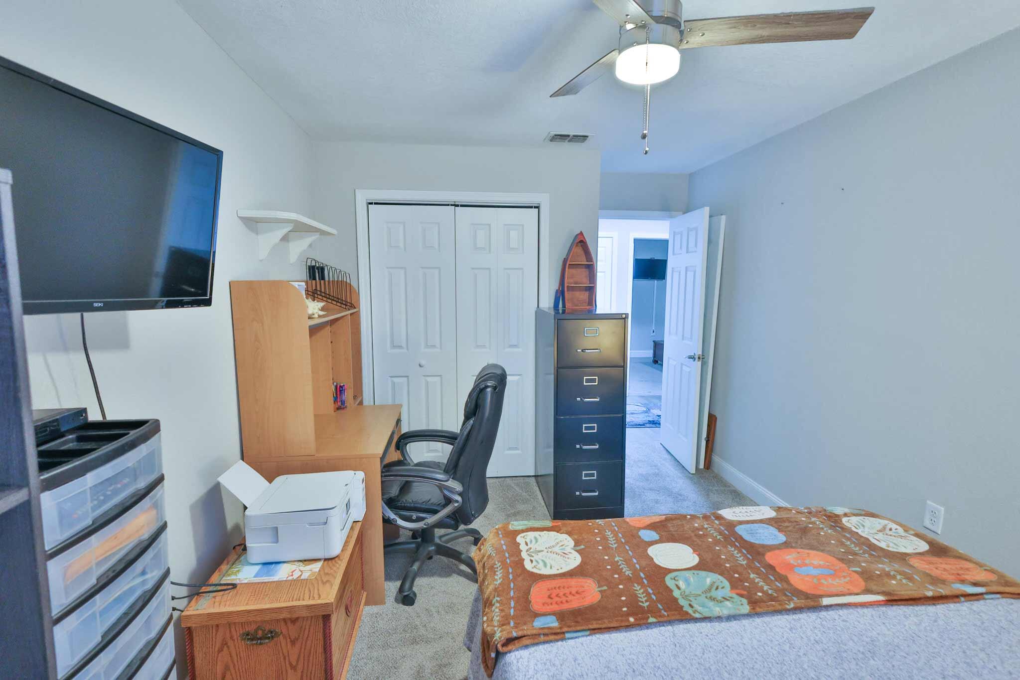 PINE MEADOWS - Residential