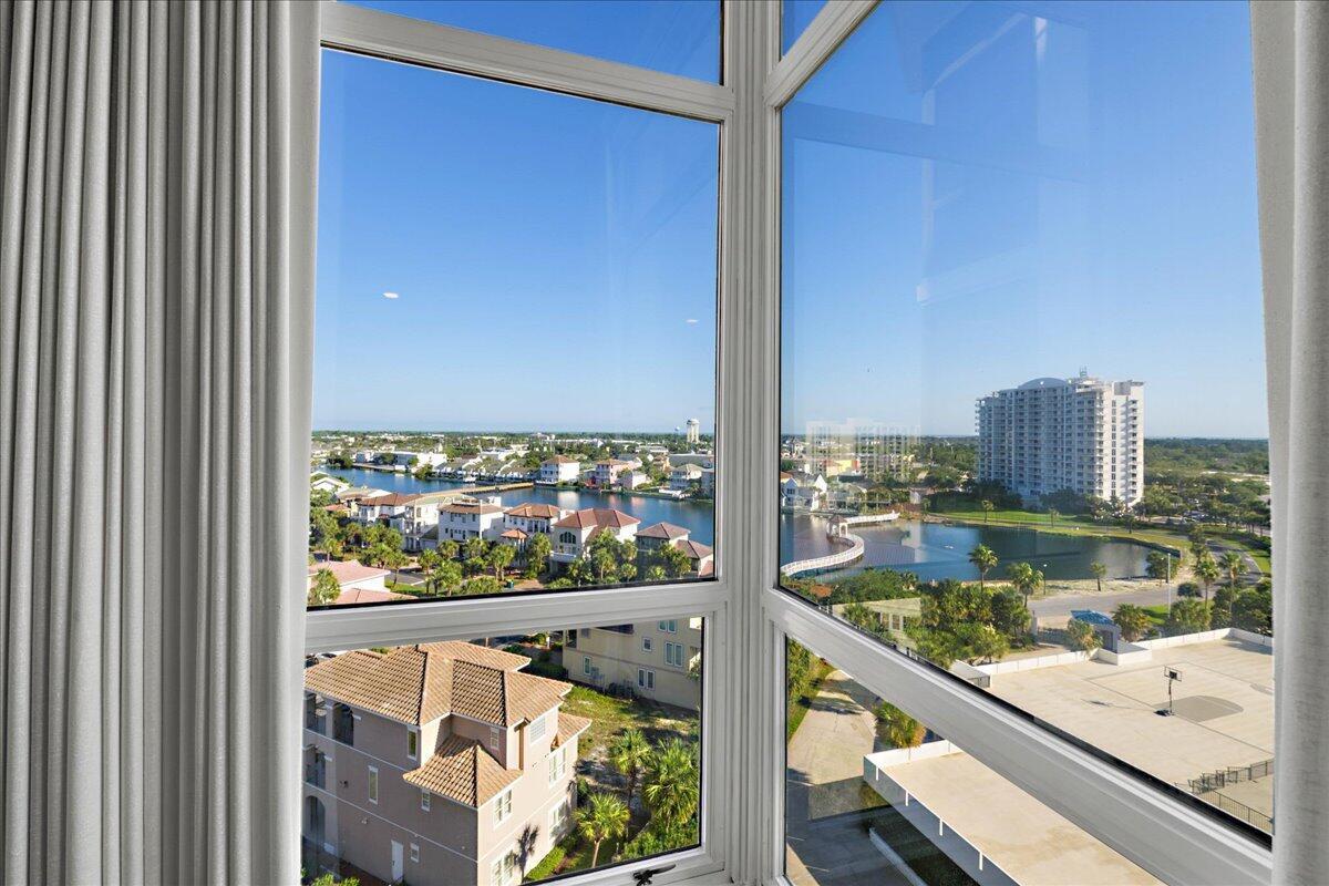 Regency Towers - Residential