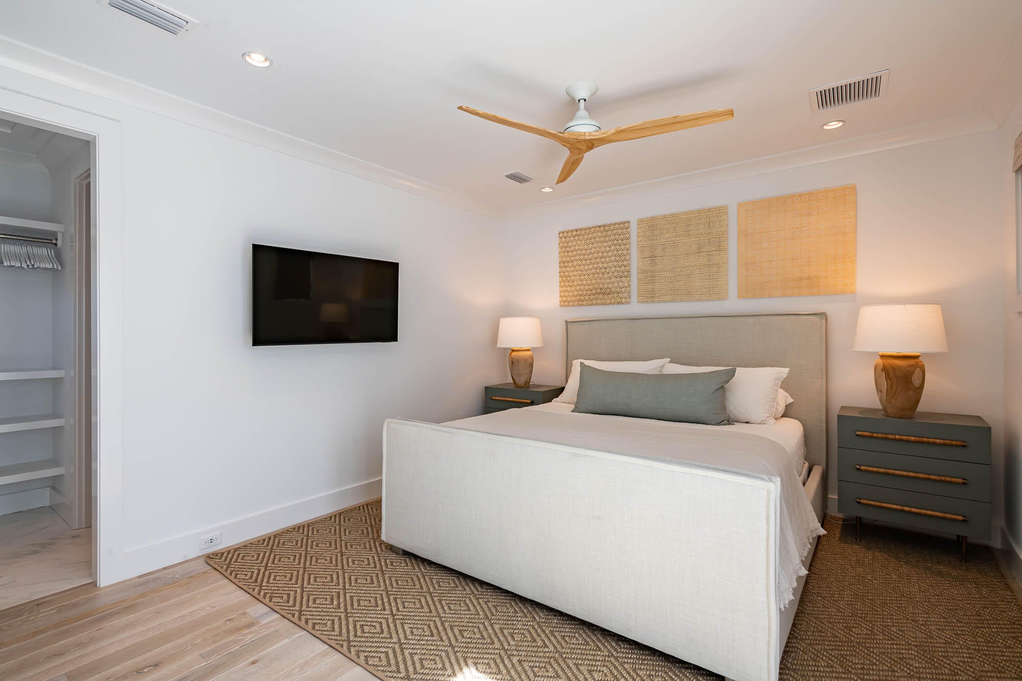 ALYS BEACH - Residential