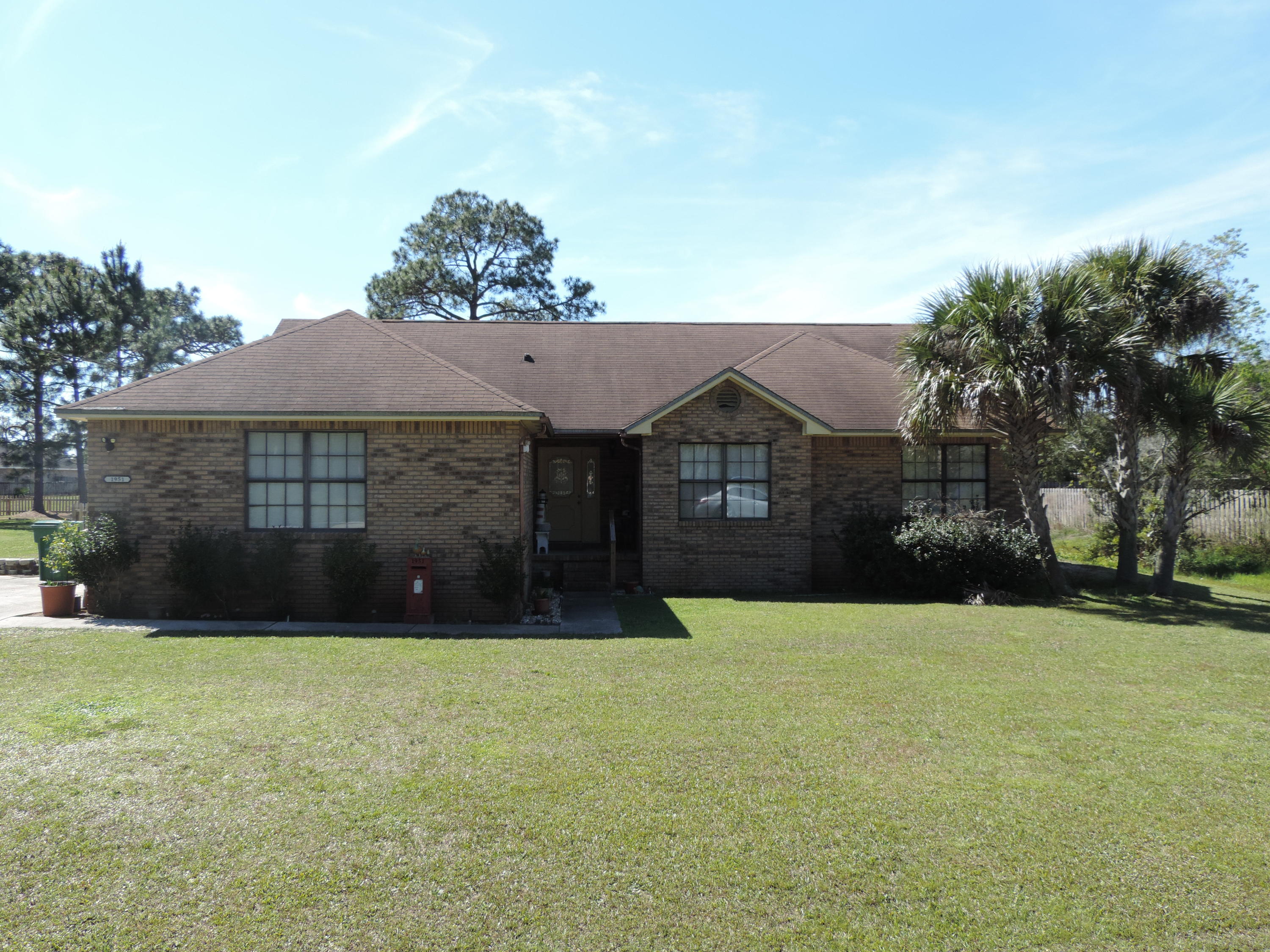 HOLLEY BY THE SEA - Residential