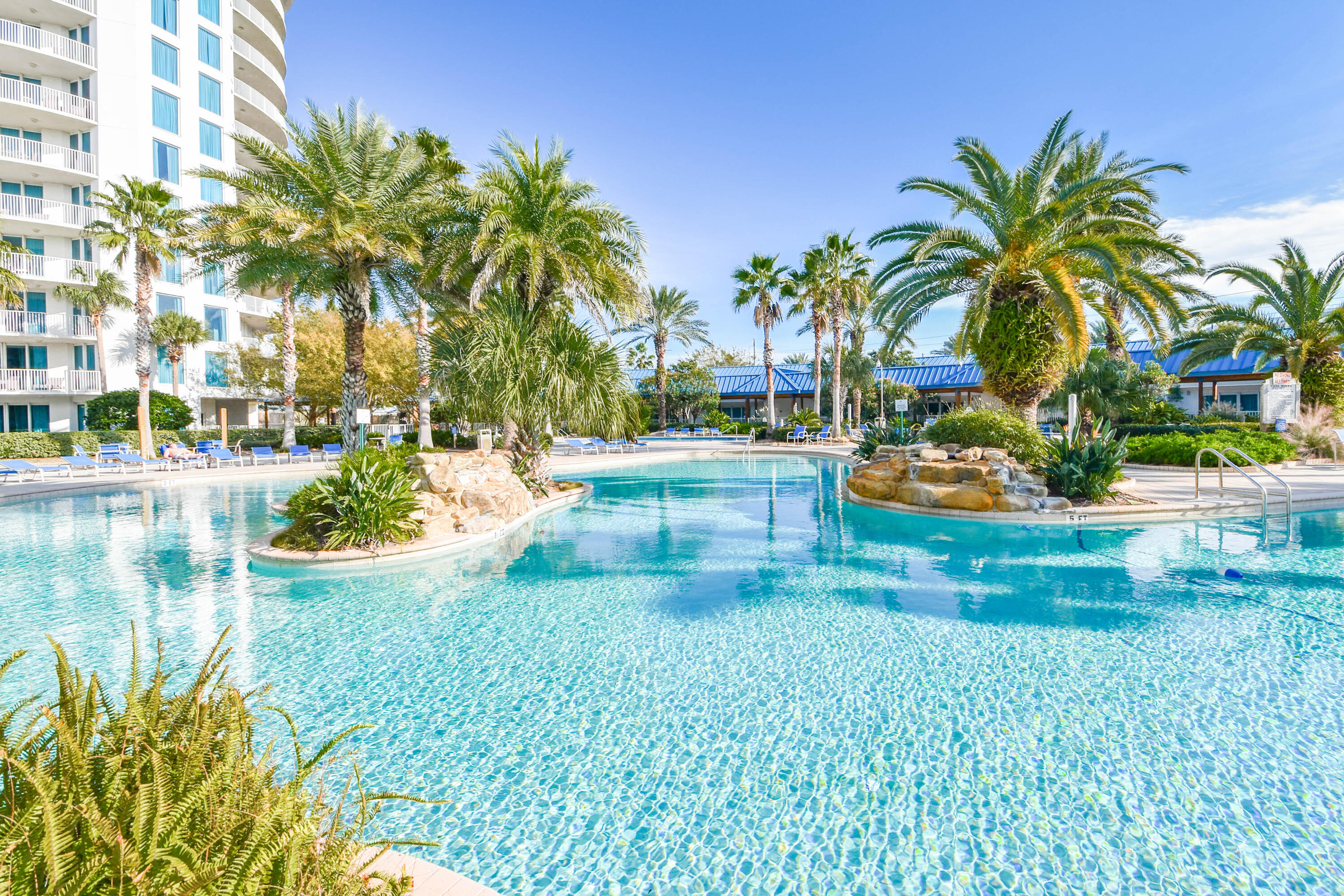 THE PALMS OF DESTIN - Residential