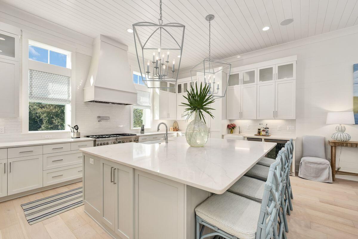 SEAGROVE 1ST ADDN - Residential