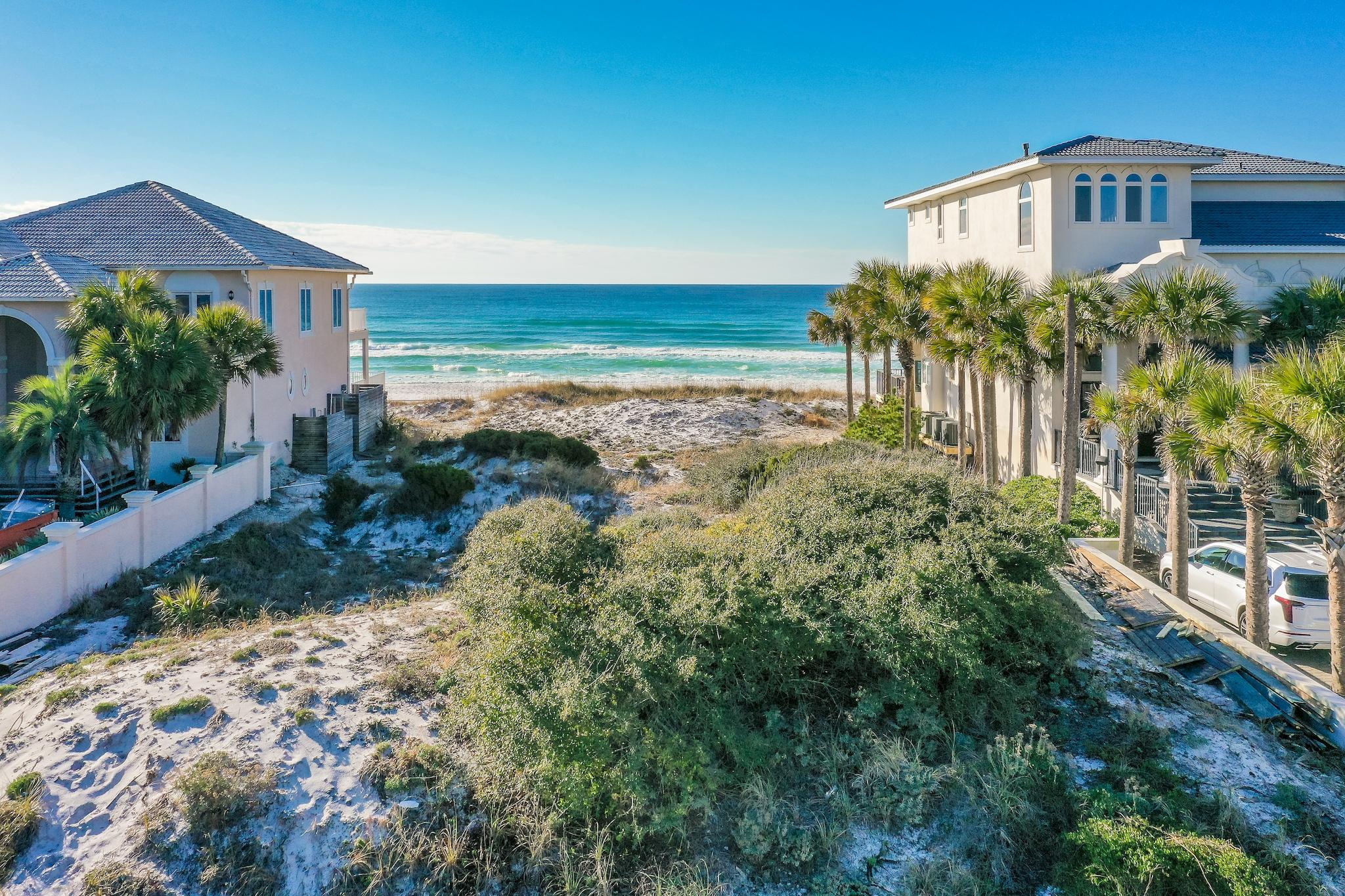 SHORES OF CRYSTAL BEACH - Land