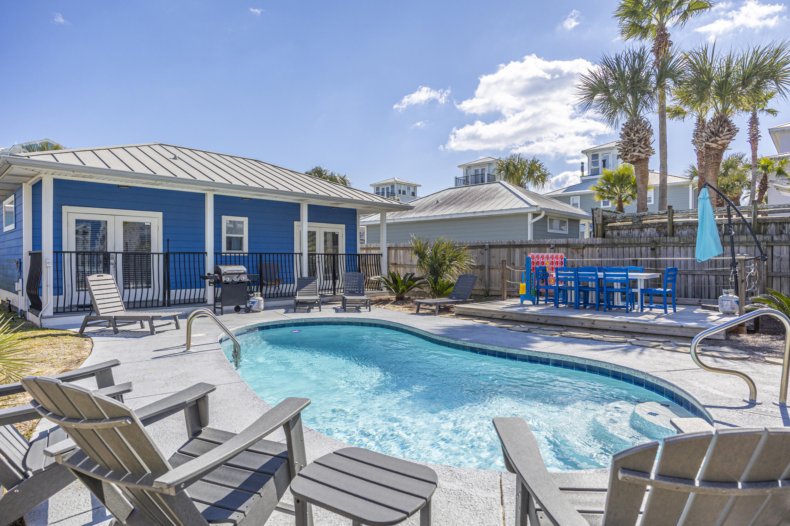 CRYSTAL BEACH - Residential