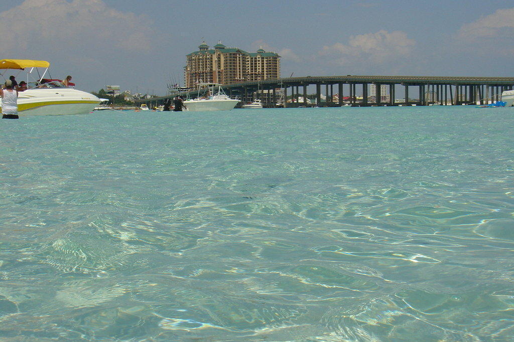 ISLA BLANCA T/H - Residential