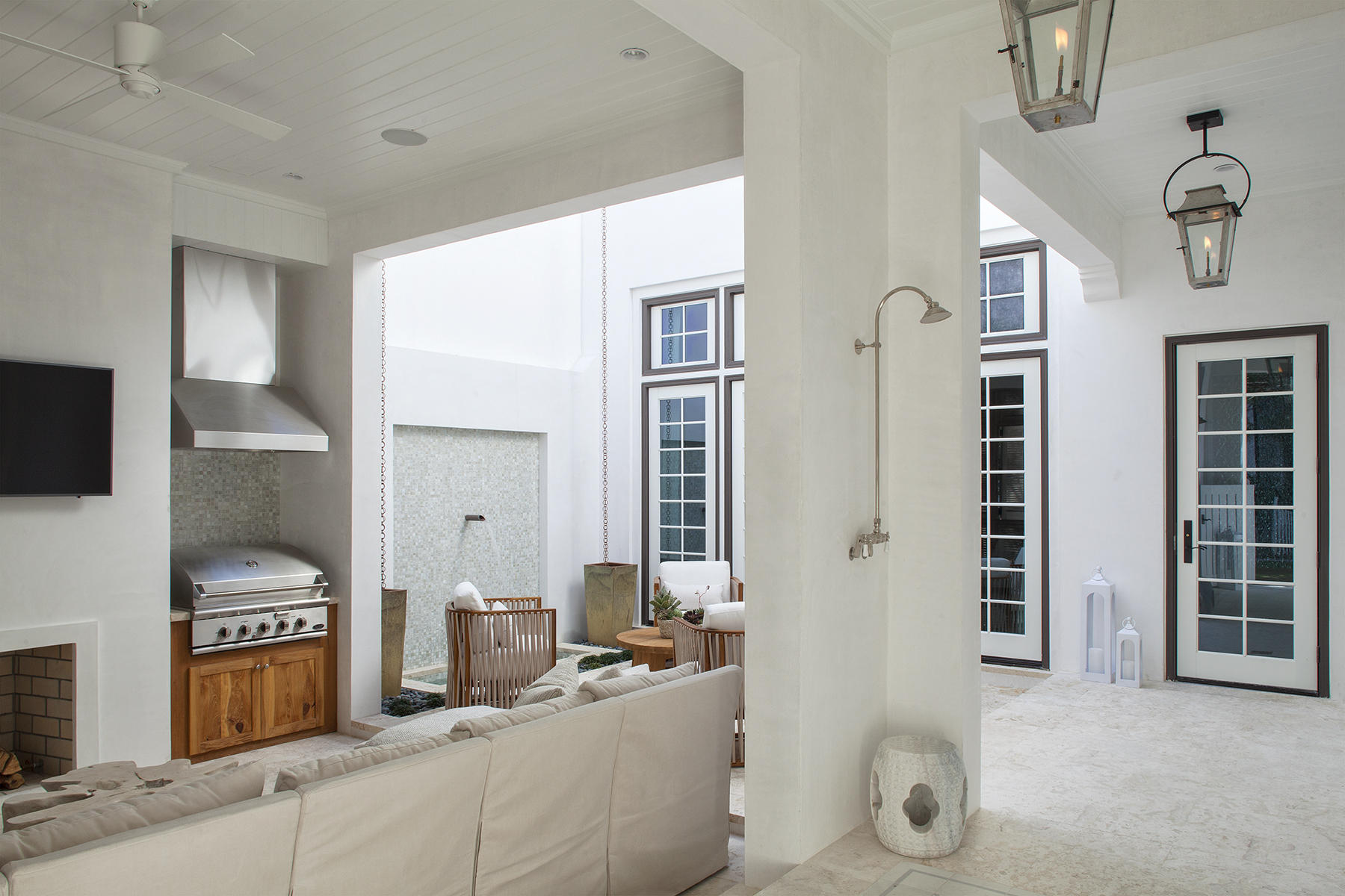 ALYS BEACH - Residential