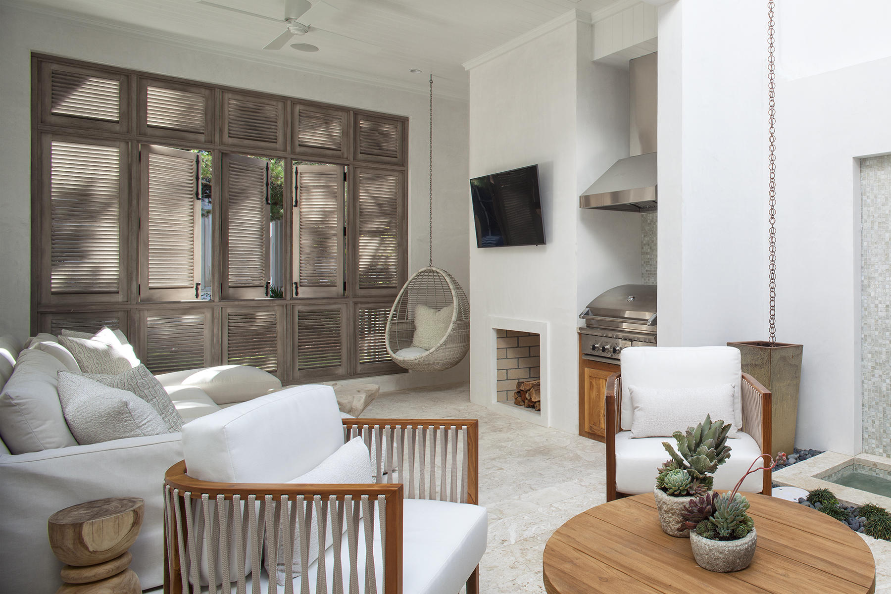 ALYS BEACH - Residential