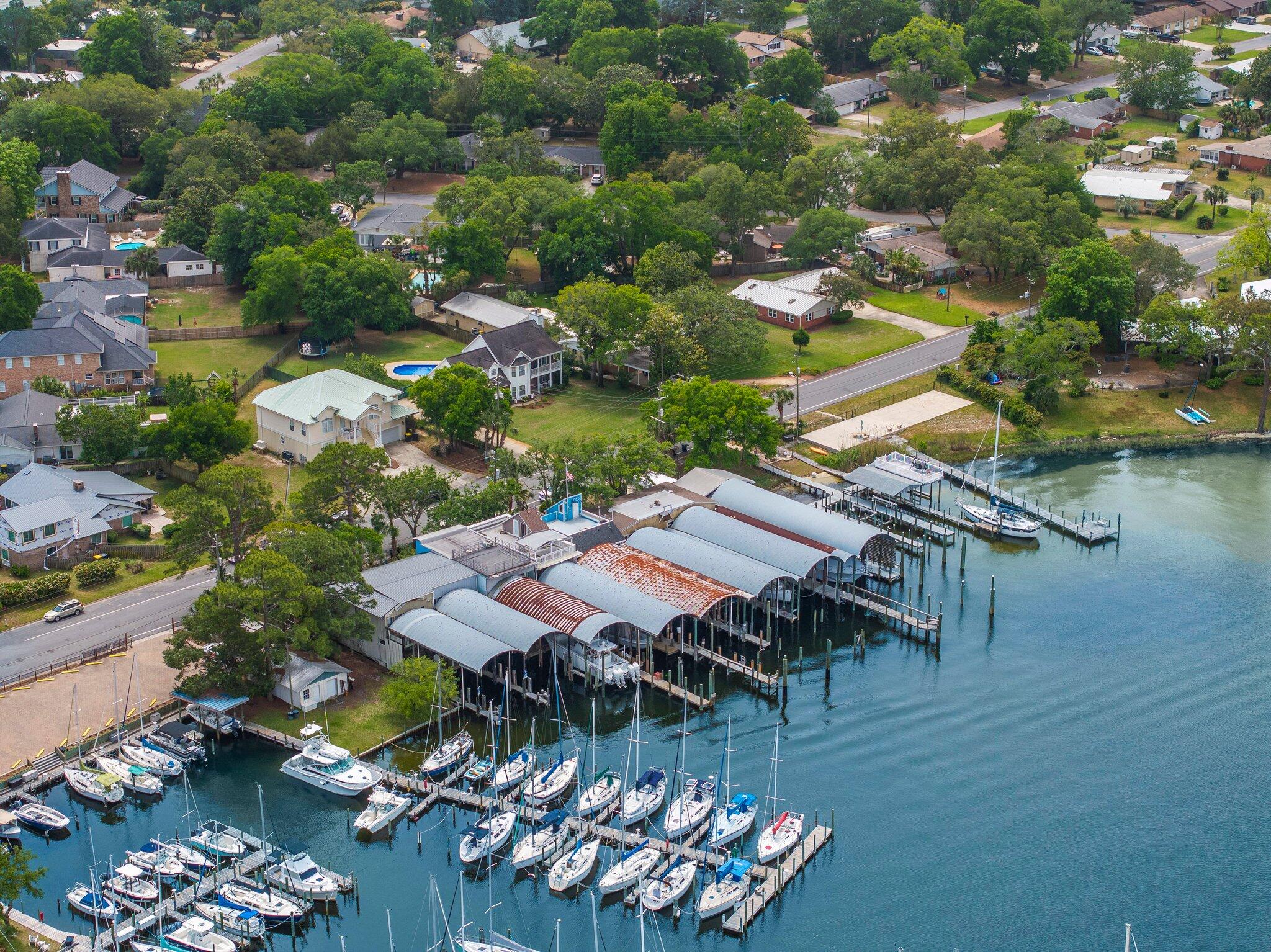 ELLIOTTS POINT 11TH ADDN - Residential