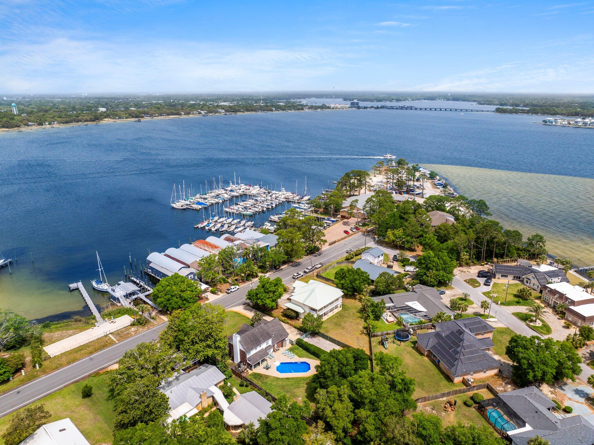 ELLIOTTS POINT 11TH ADDN - Residential