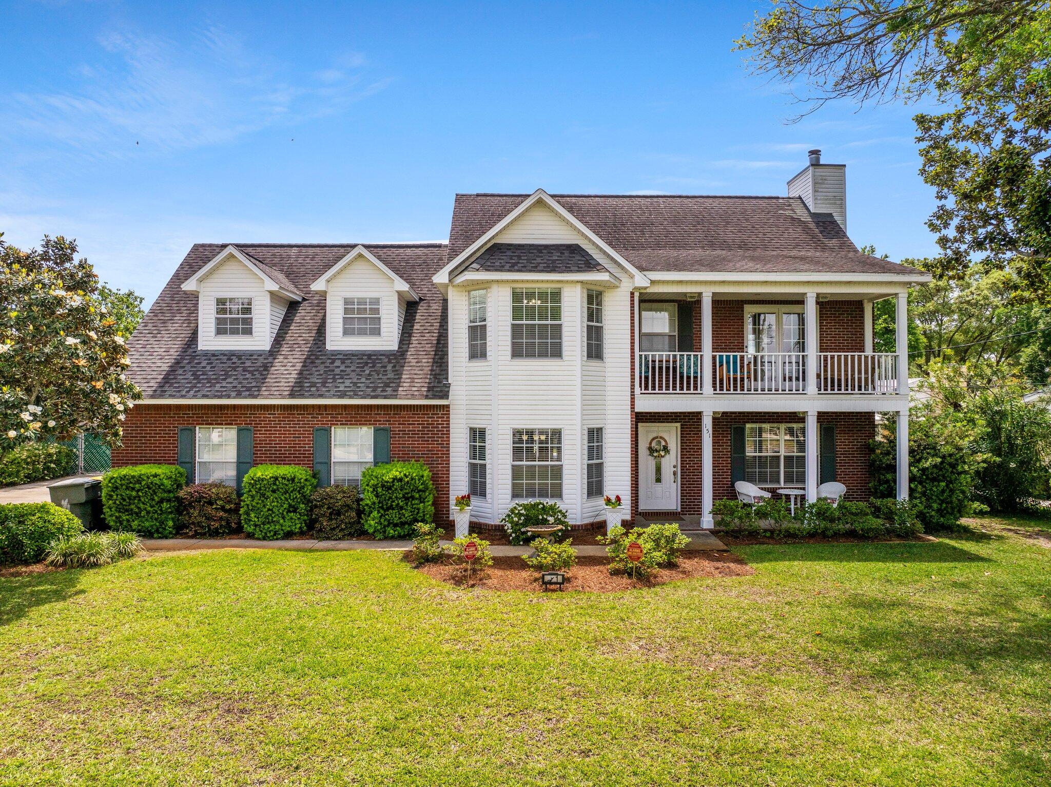 ELLIOTTS POINT 11TH ADDN - Residential