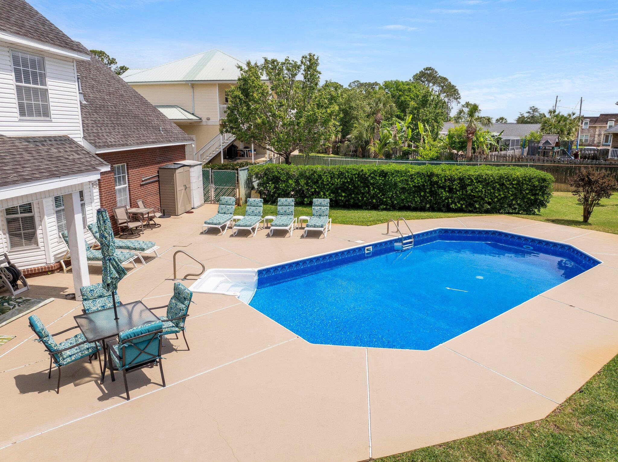 ELLIOTTS POINT 11TH ADDN - Residential