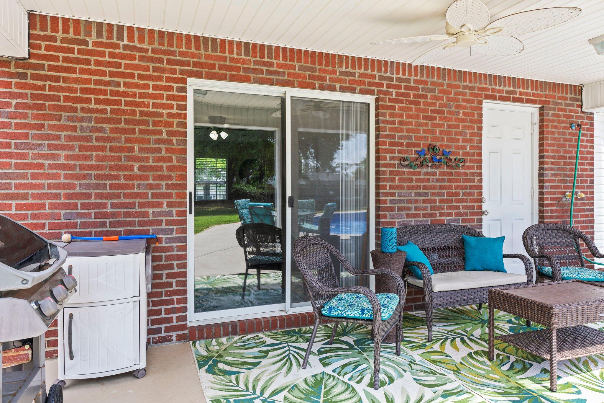 ELLIOTTS POINT 11TH ADDN - Residential