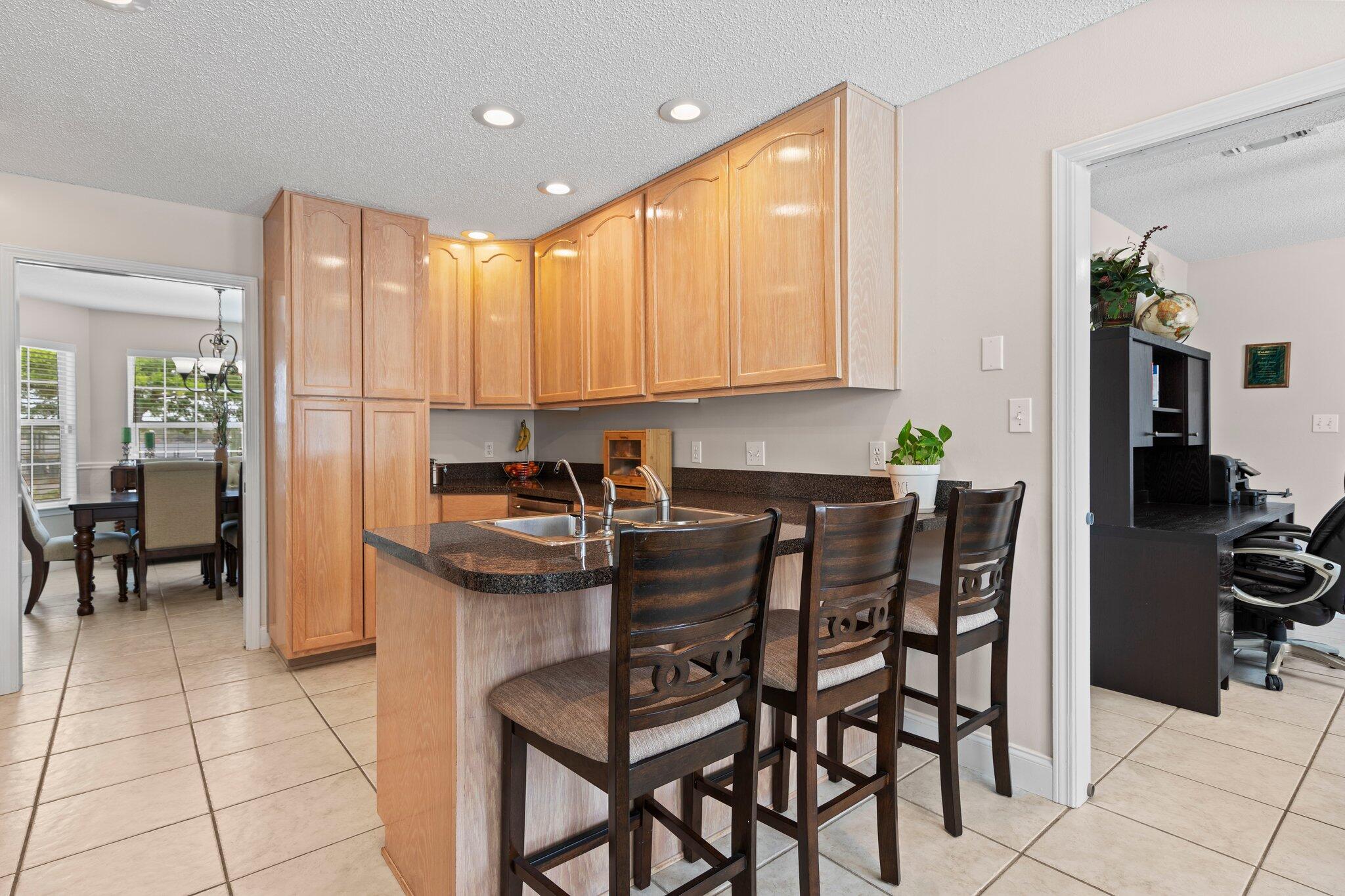 ELLIOTTS POINT 11TH ADDN - Residential