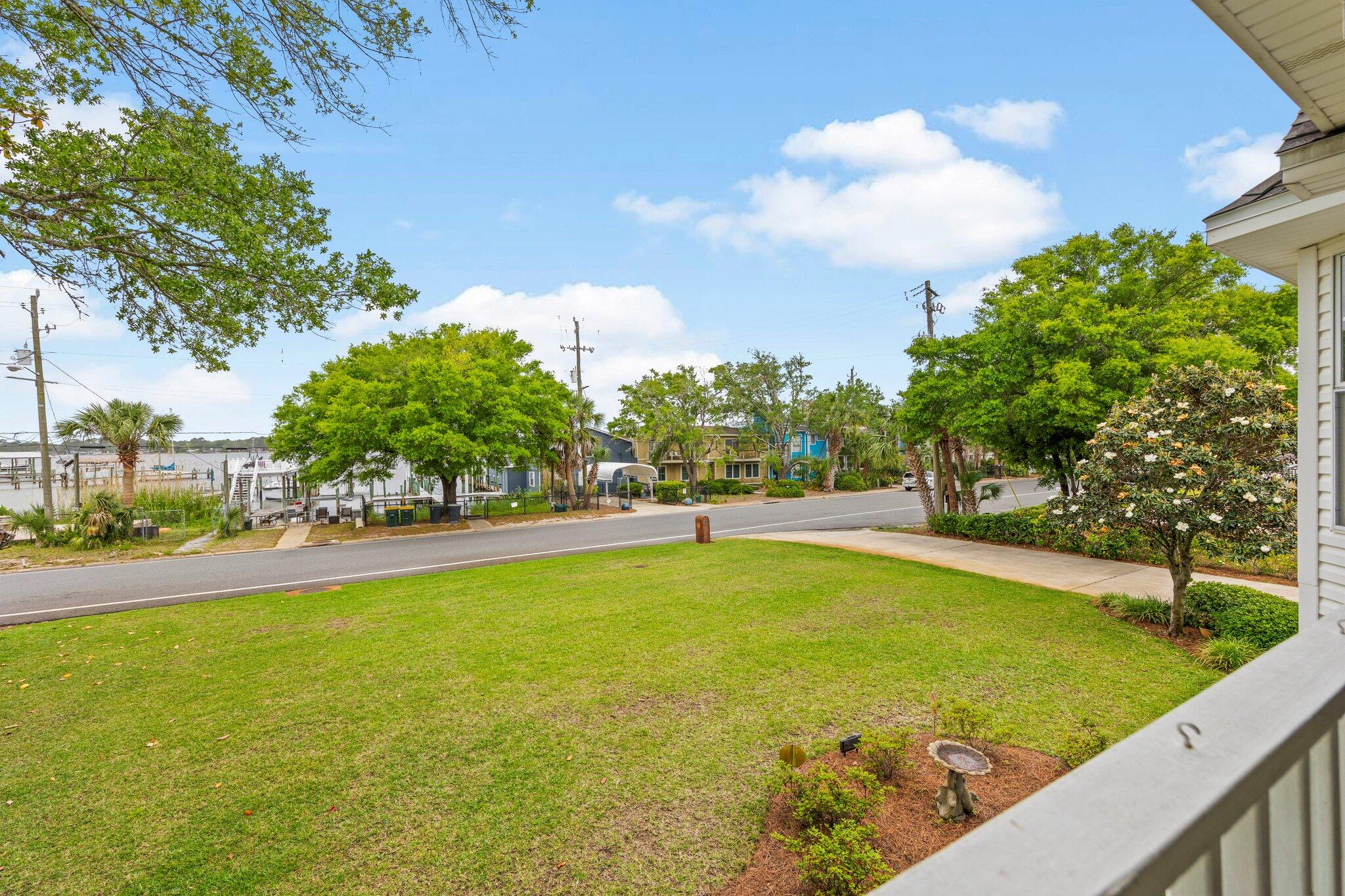 ELLIOTTS POINT 11TH ADDN - Residential