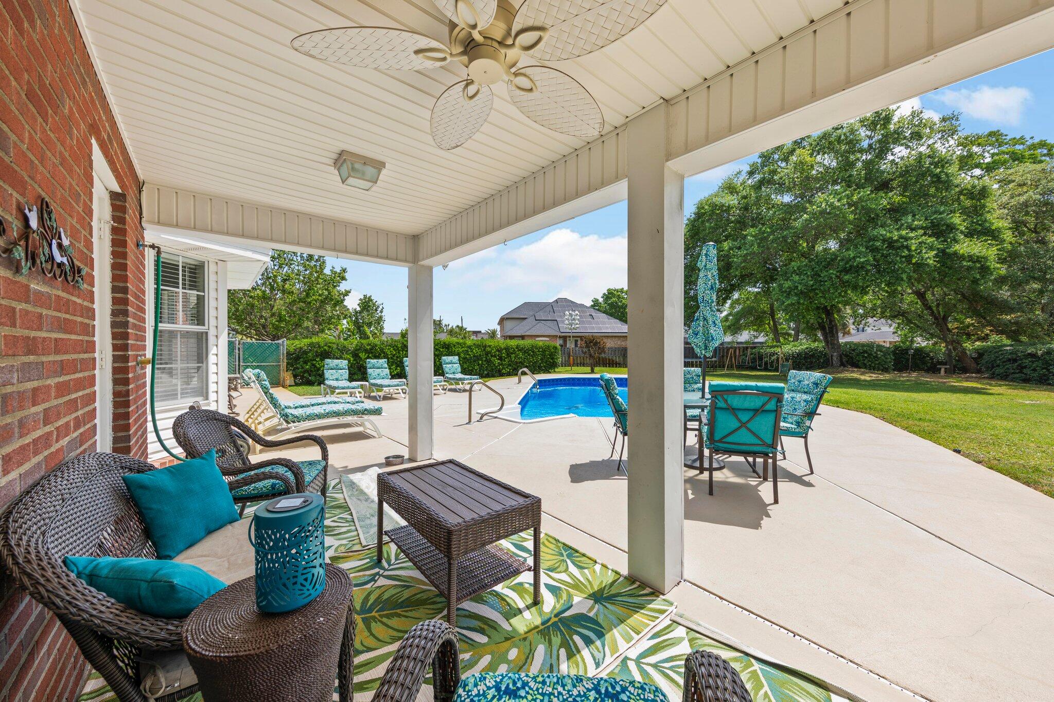 ELLIOTTS POINT 11TH ADDN - Residential