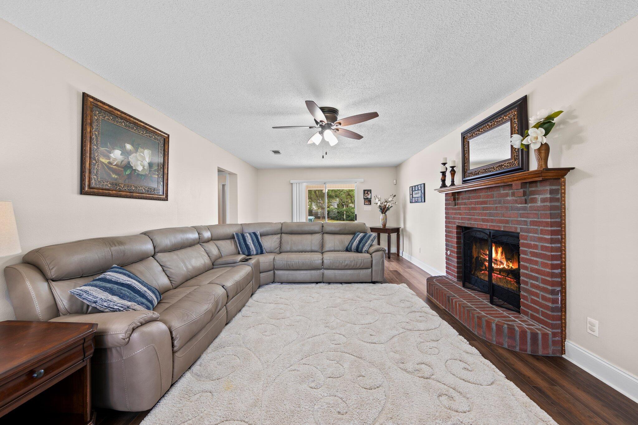 ELLIOTTS POINT 11TH ADDN - Residential