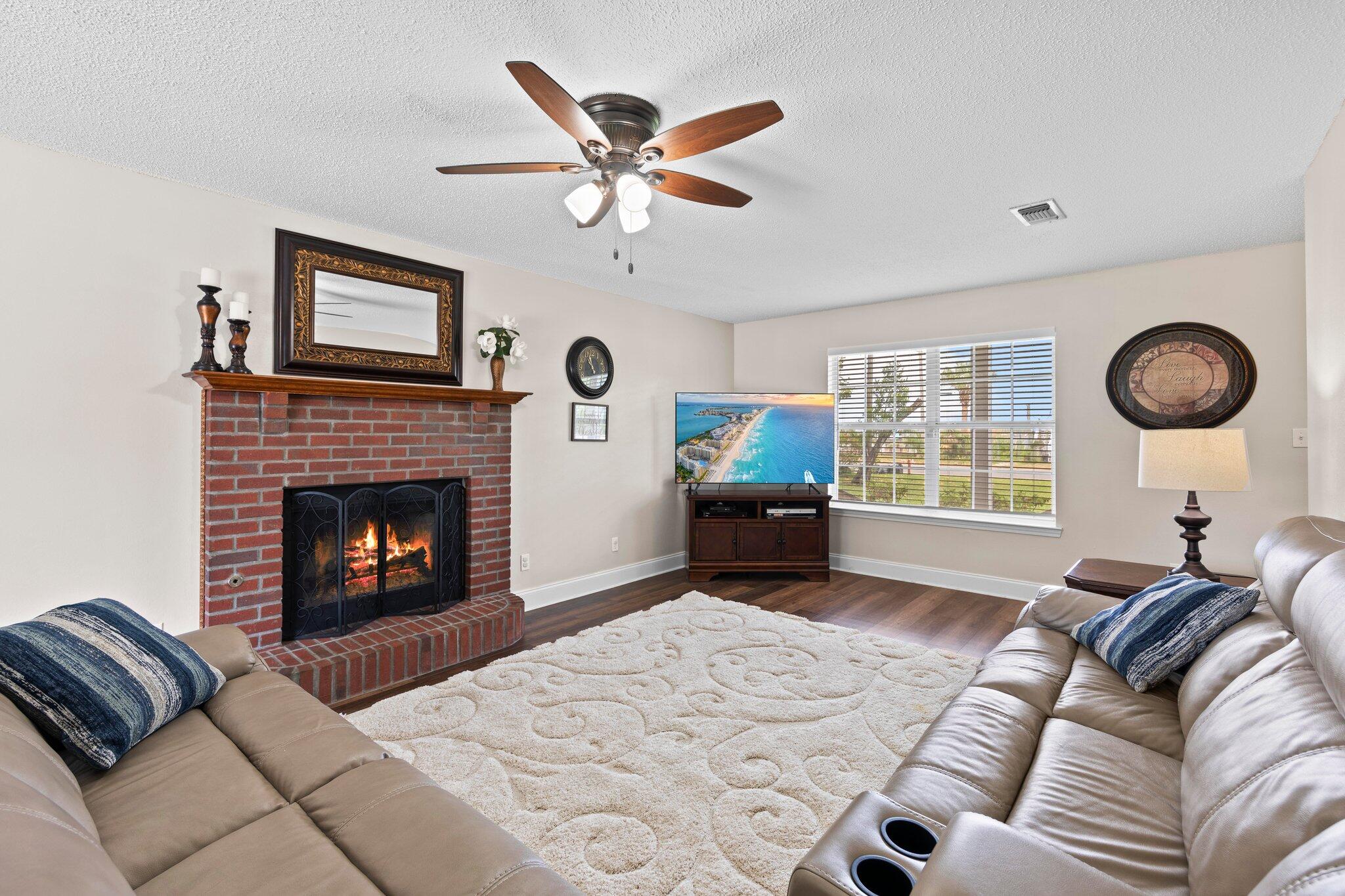 ELLIOTTS POINT 11TH ADDN - Residential
