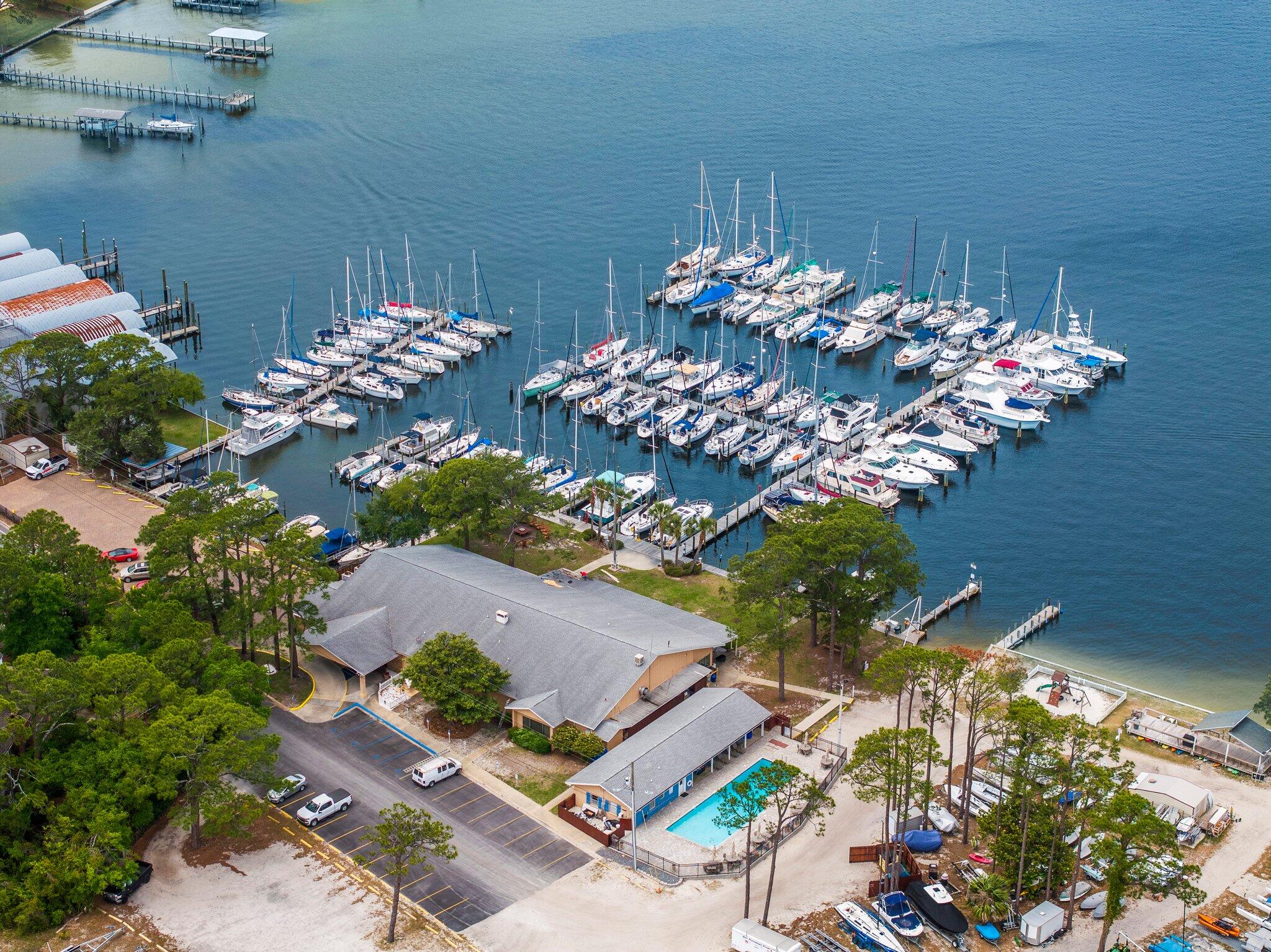ELLIOTTS POINT 11TH ADDN - Residential