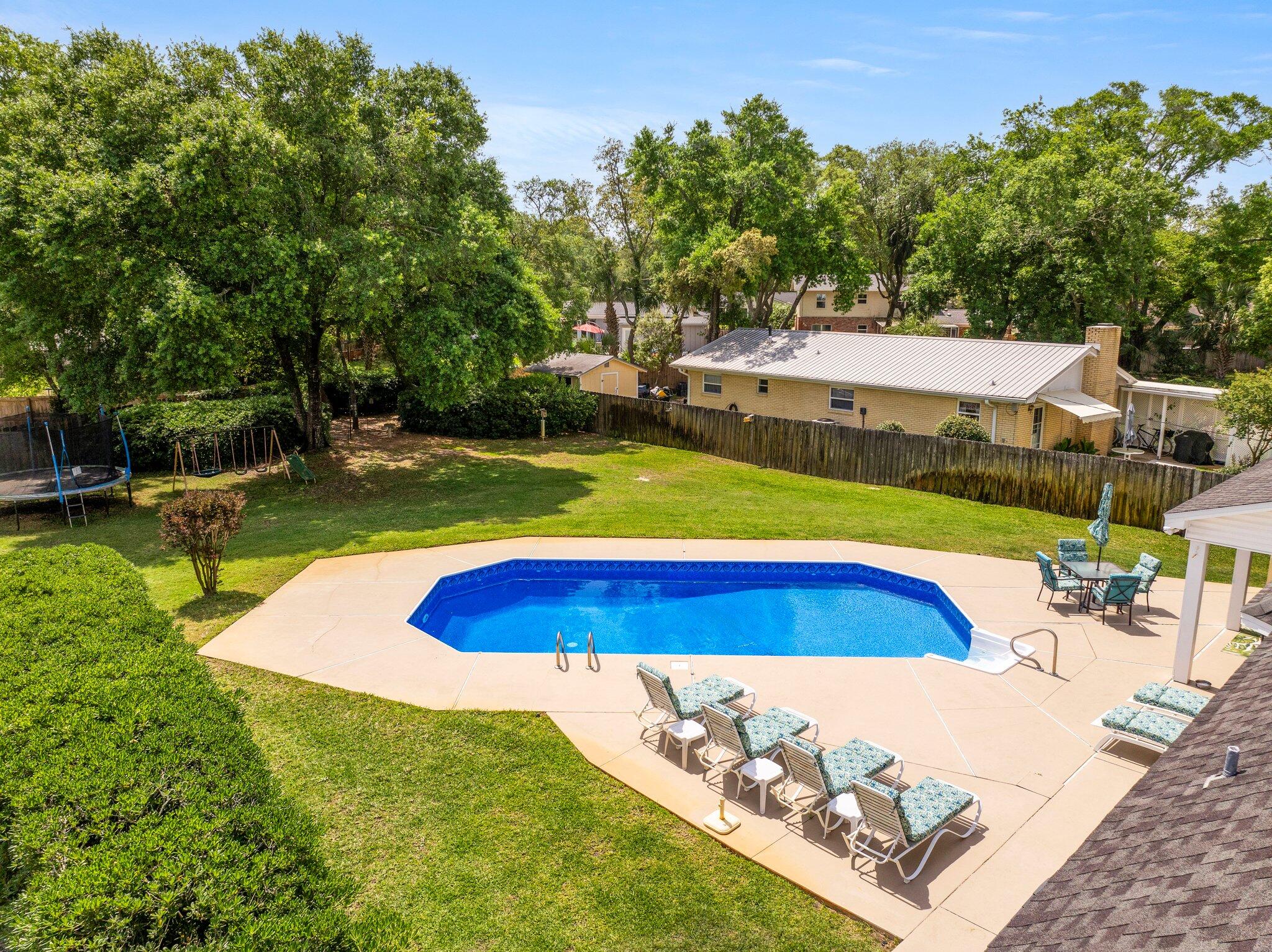 ELLIOTTS POINT 11TH ADDN - Residential