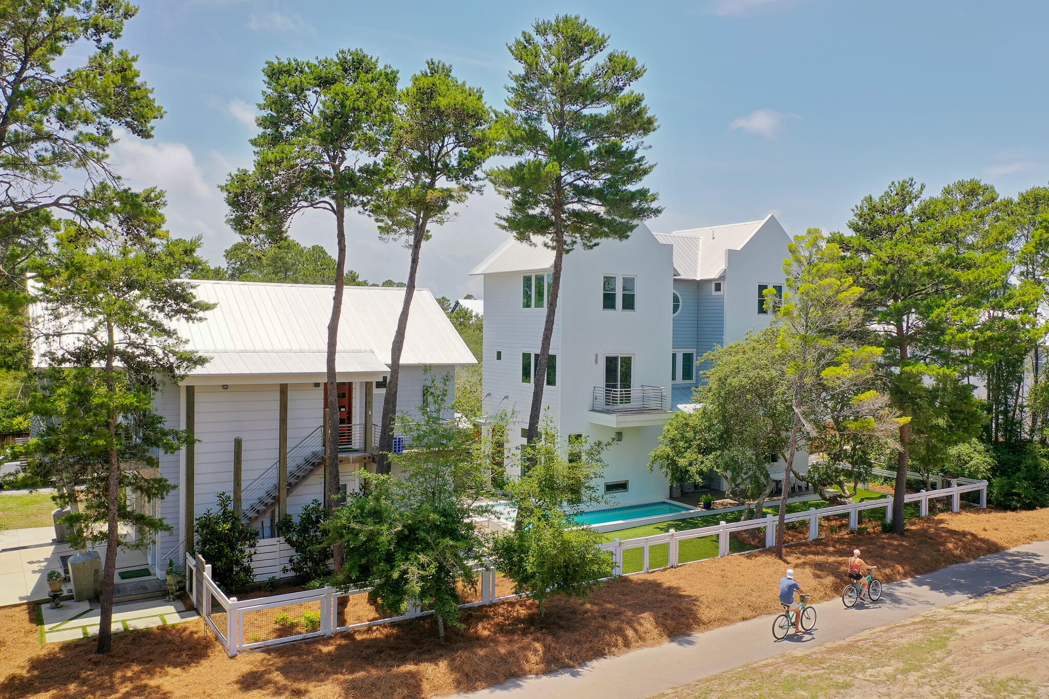 NO RECORDED SUBDIVISION - Residential