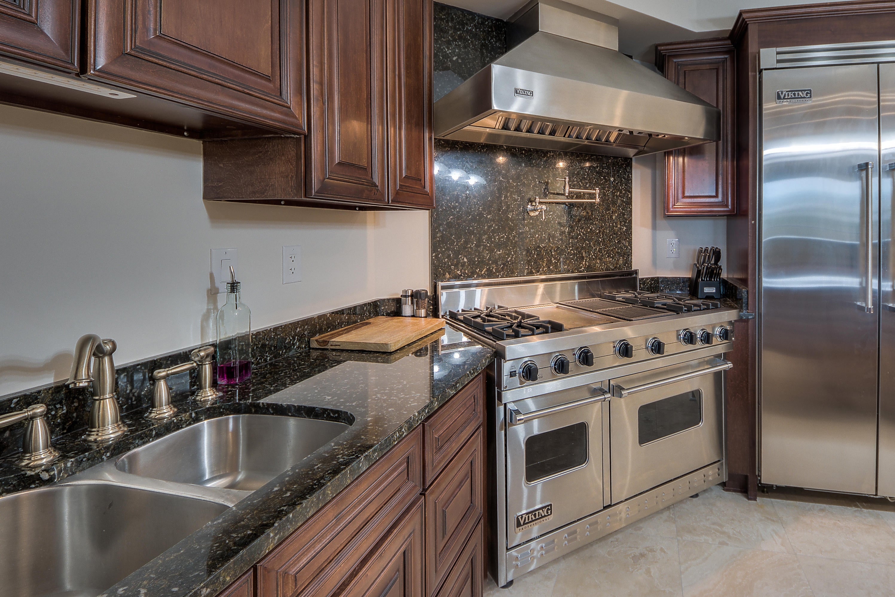 SANCTUARY BY THE SEA CONDO - Residential