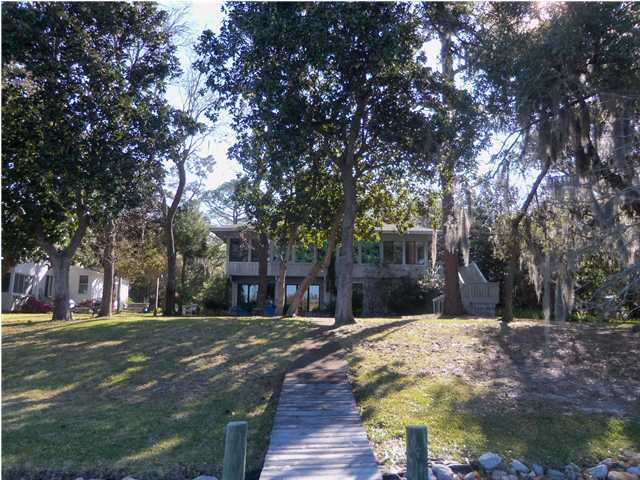 HEWETT BAYOU - Residential