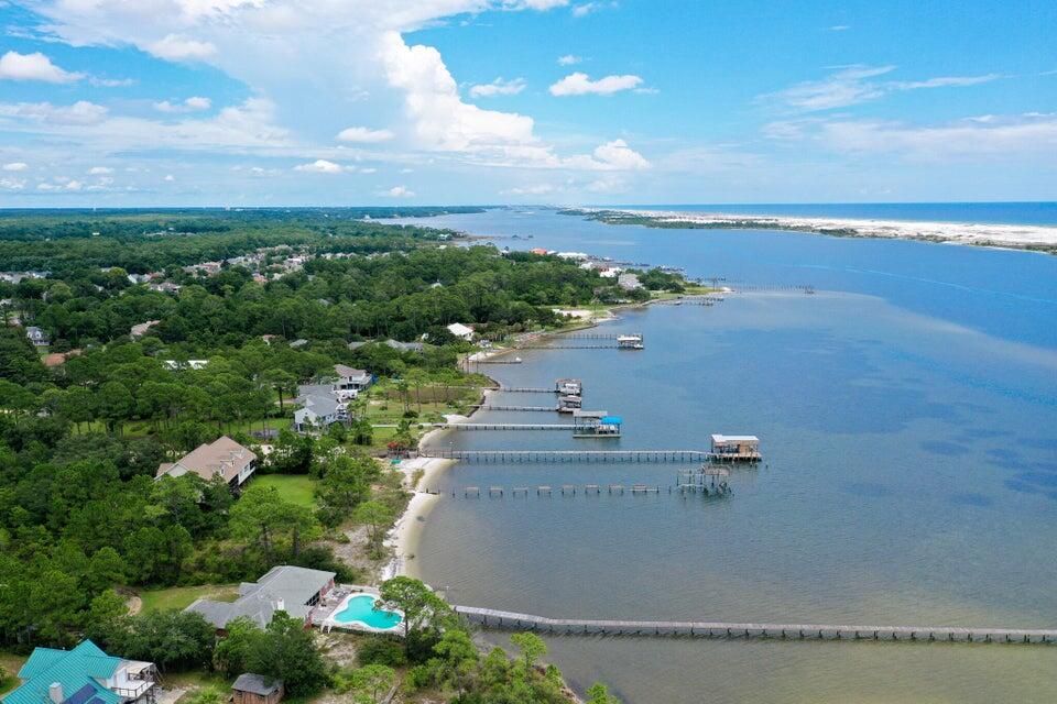 PARISH POINT - Land