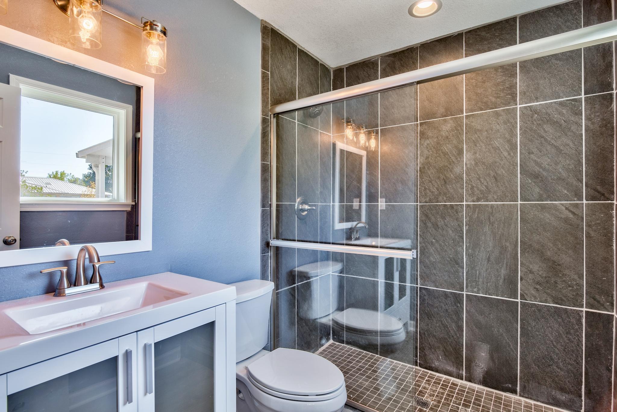 EASTWOOD 1ST ADDN - Residential