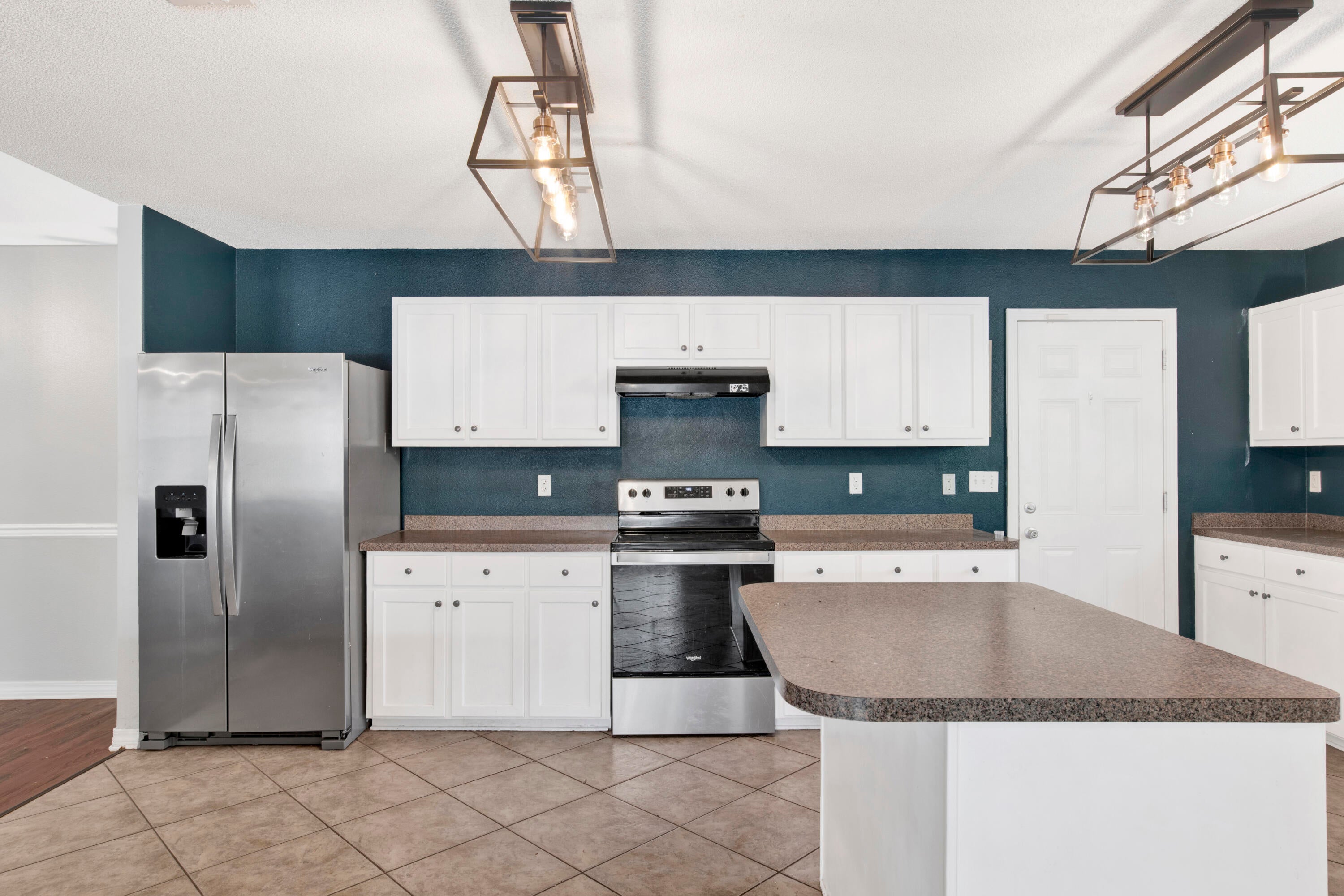 HOLLEY BY THE SEA - Residential