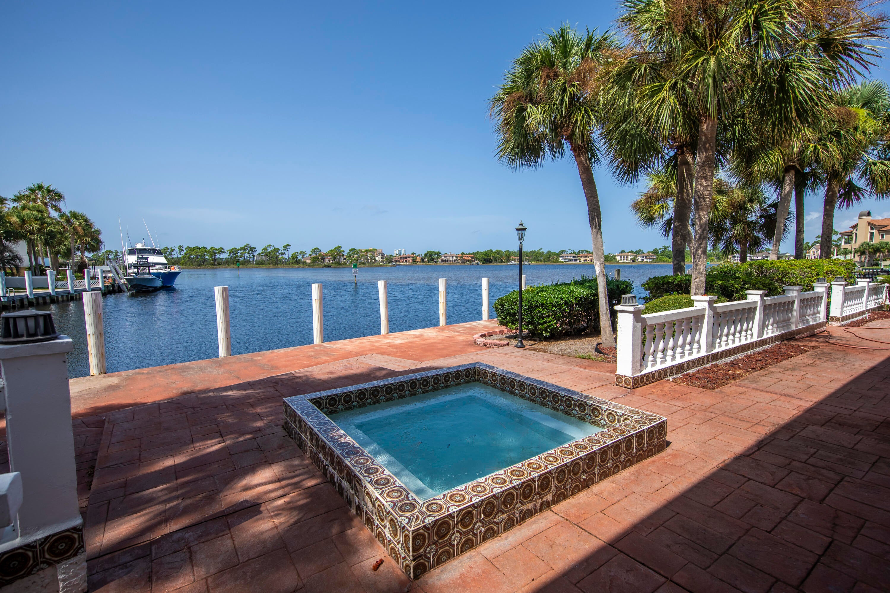 BAY POINT UNIT 1 - Residential