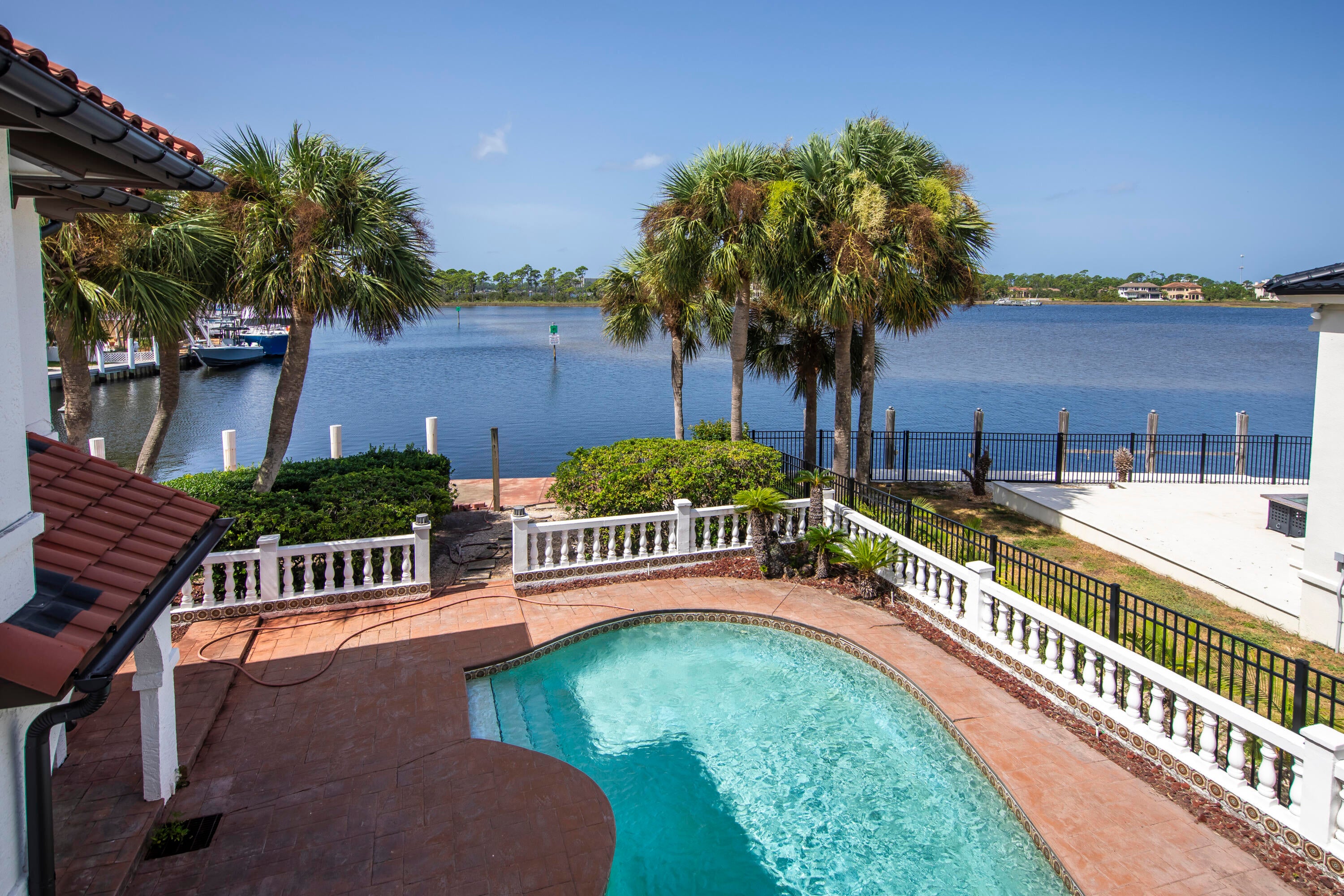 BAY POINT UNIT 1 - Residential