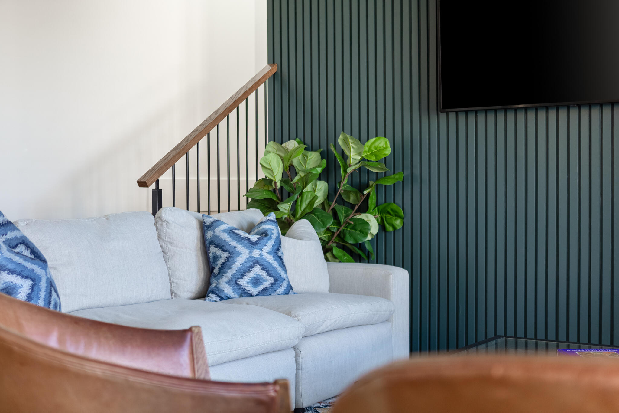 LAGUNA BEACH - Residential