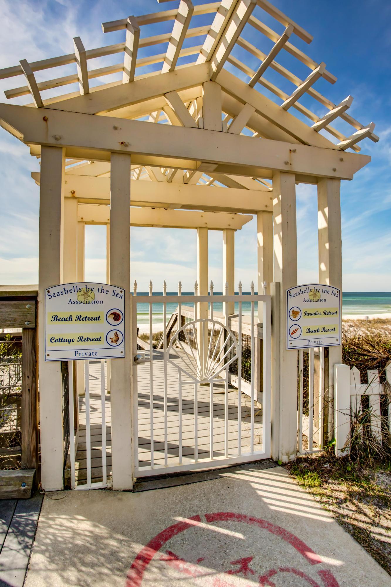 BEACH RETREAT - Residential