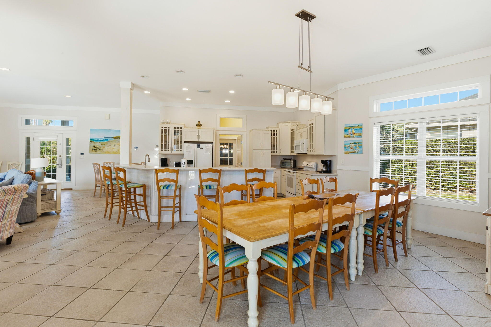 AVALON BEACH ESTATES - Residential