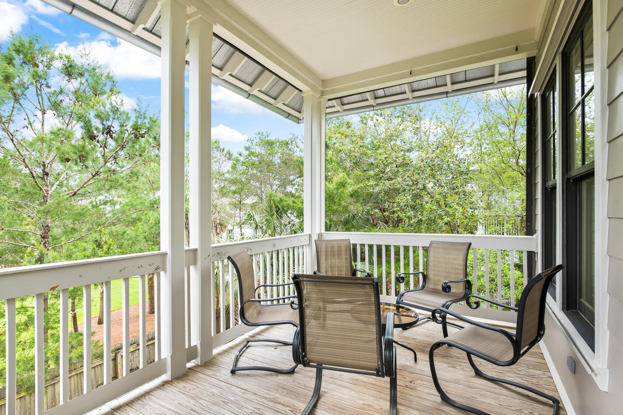 PINECREST - Residential