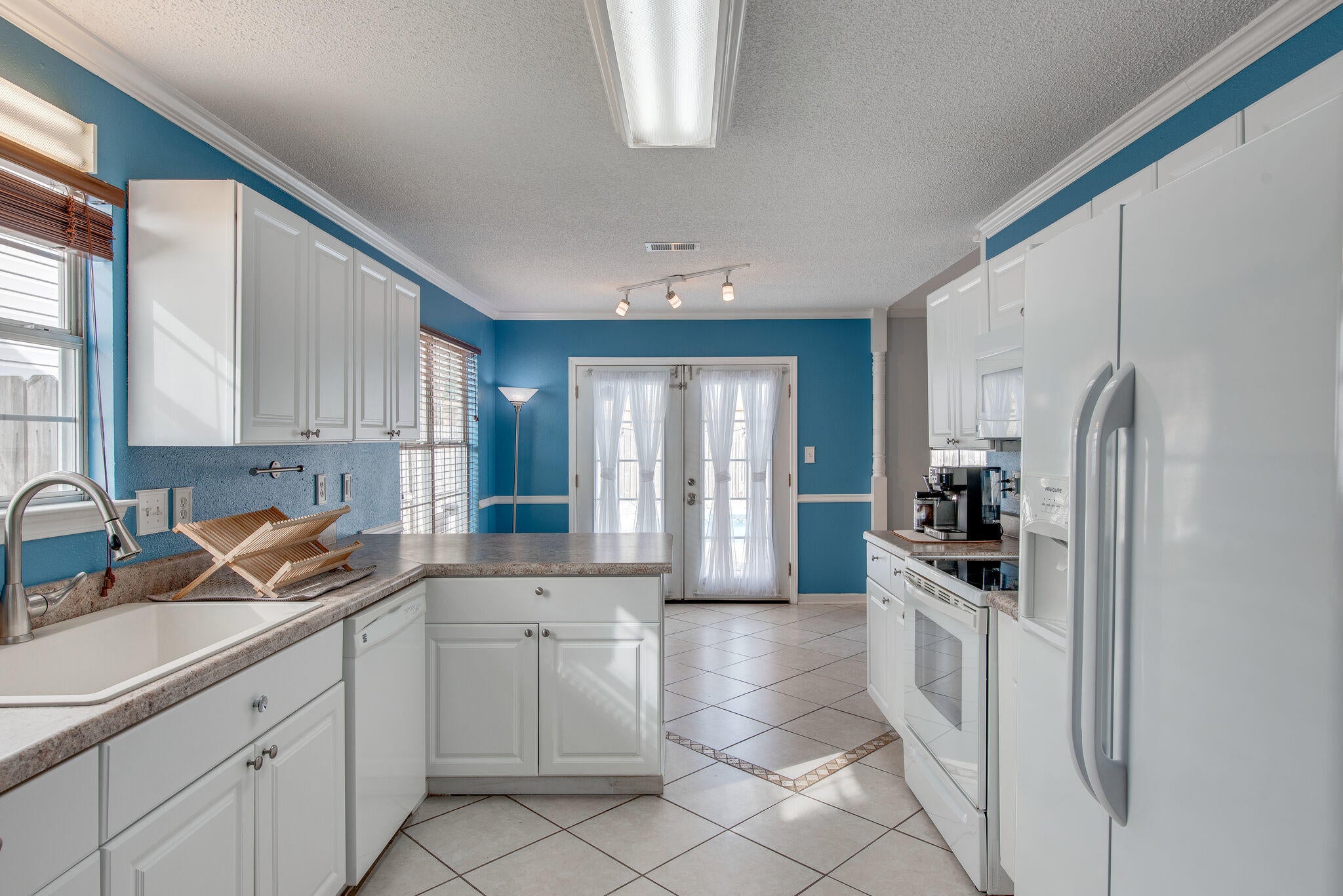 SANDY RIDGE ESTATES - Residential
