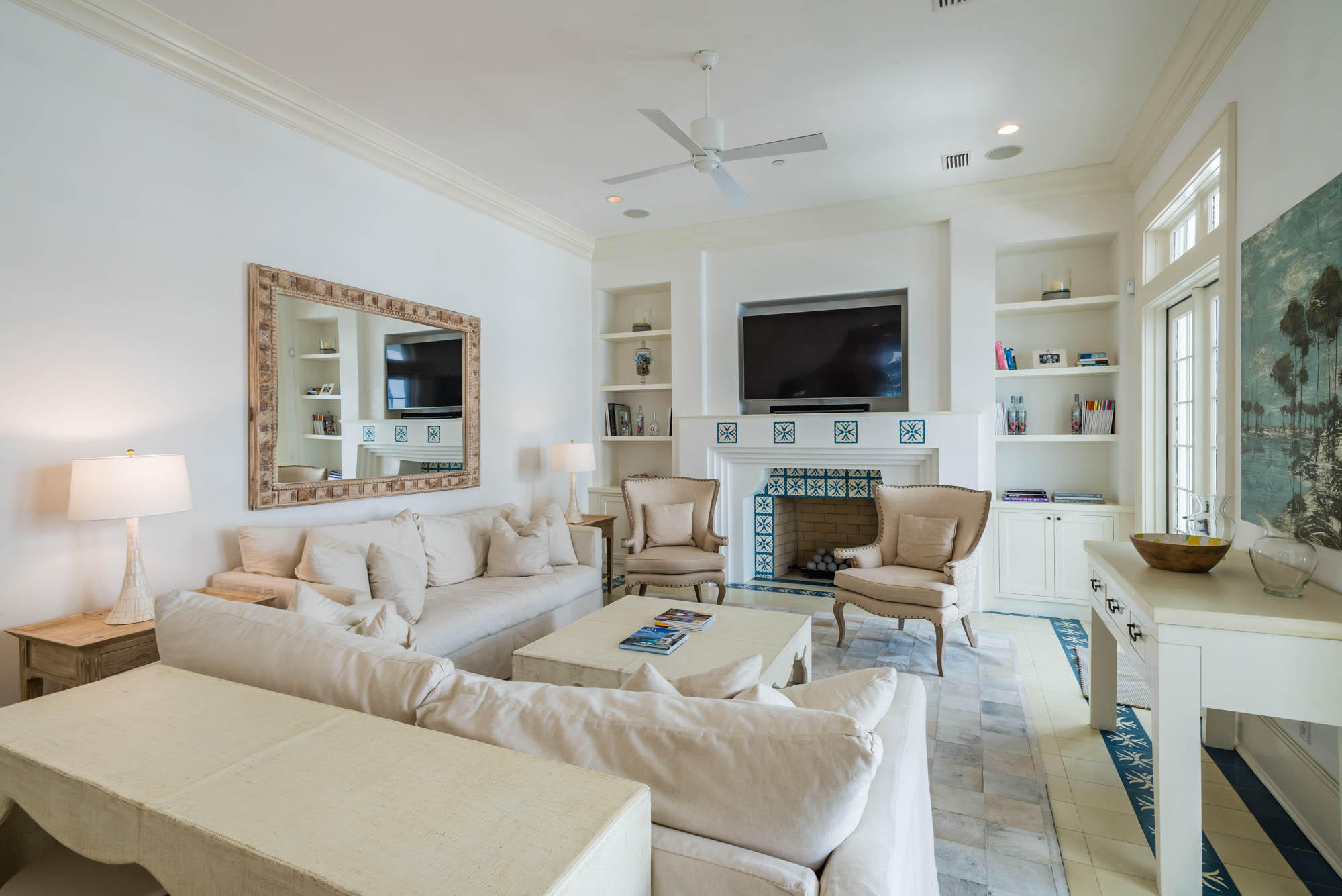 ALYS BEACH - Residential