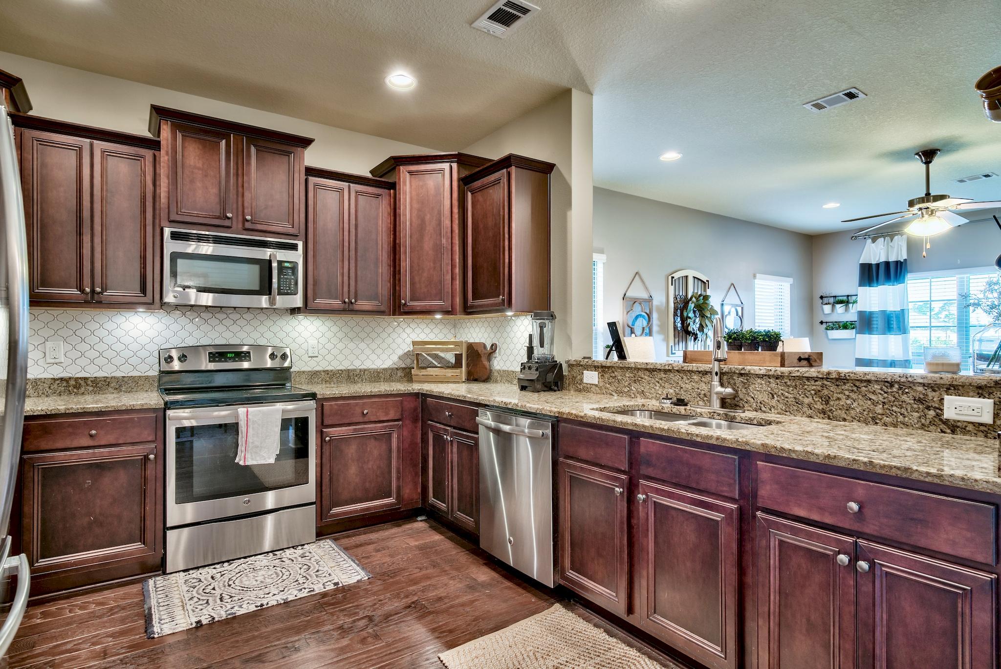DRIFTWOOD ESTATES - Residential