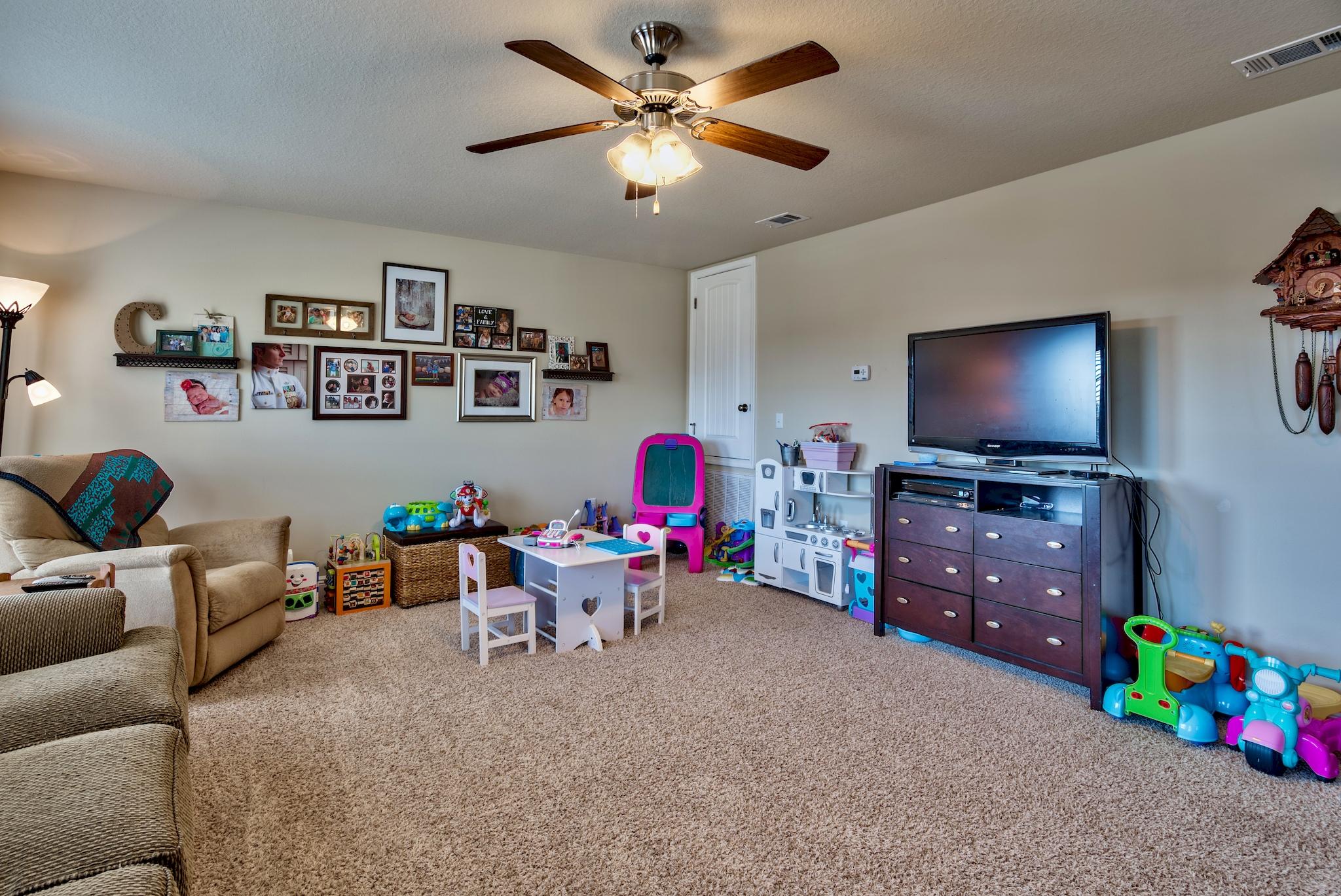 DRIFTWOOD ESTATES - Residential