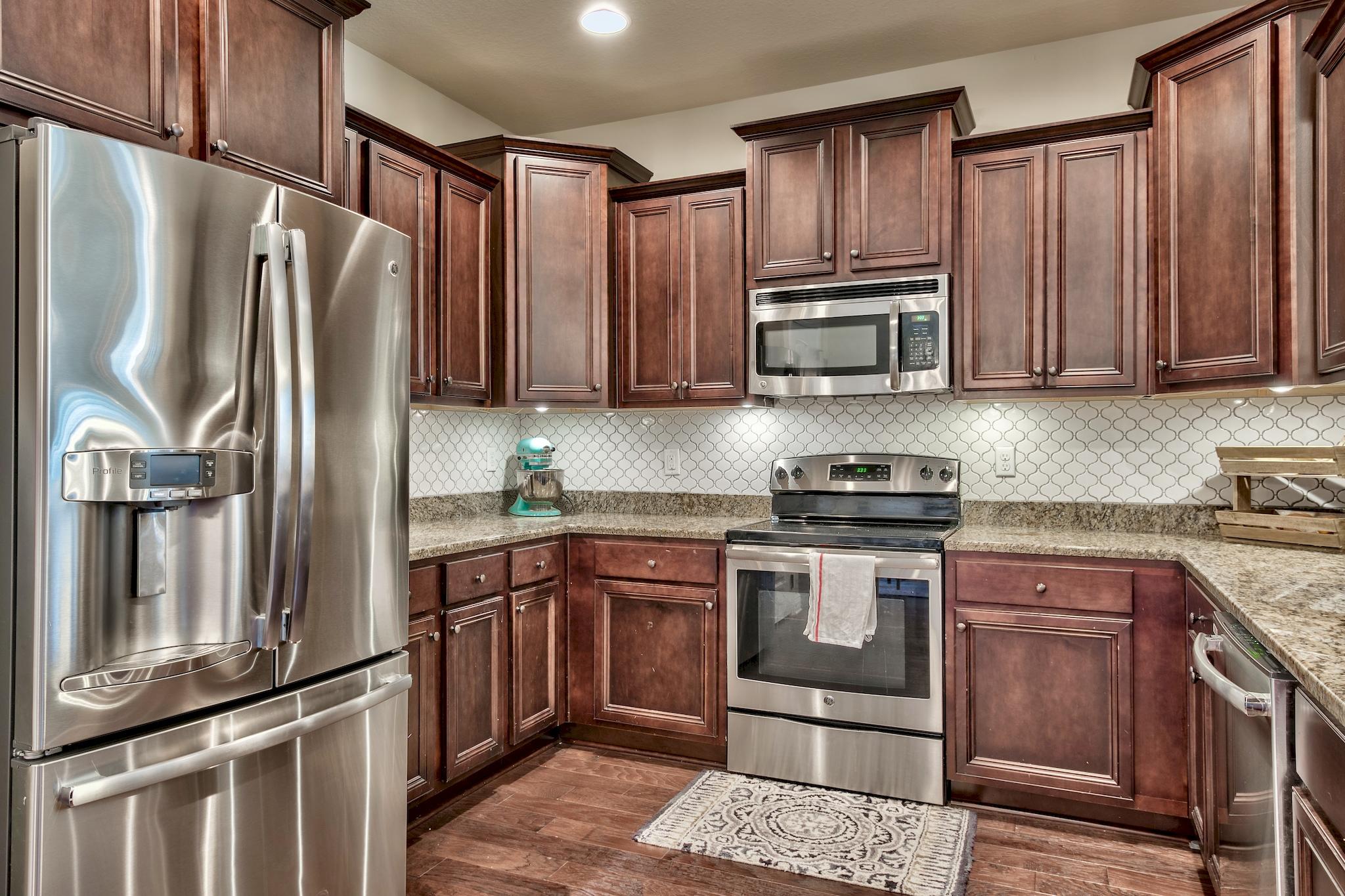 DRIFTWOOD ESTATES - Residential