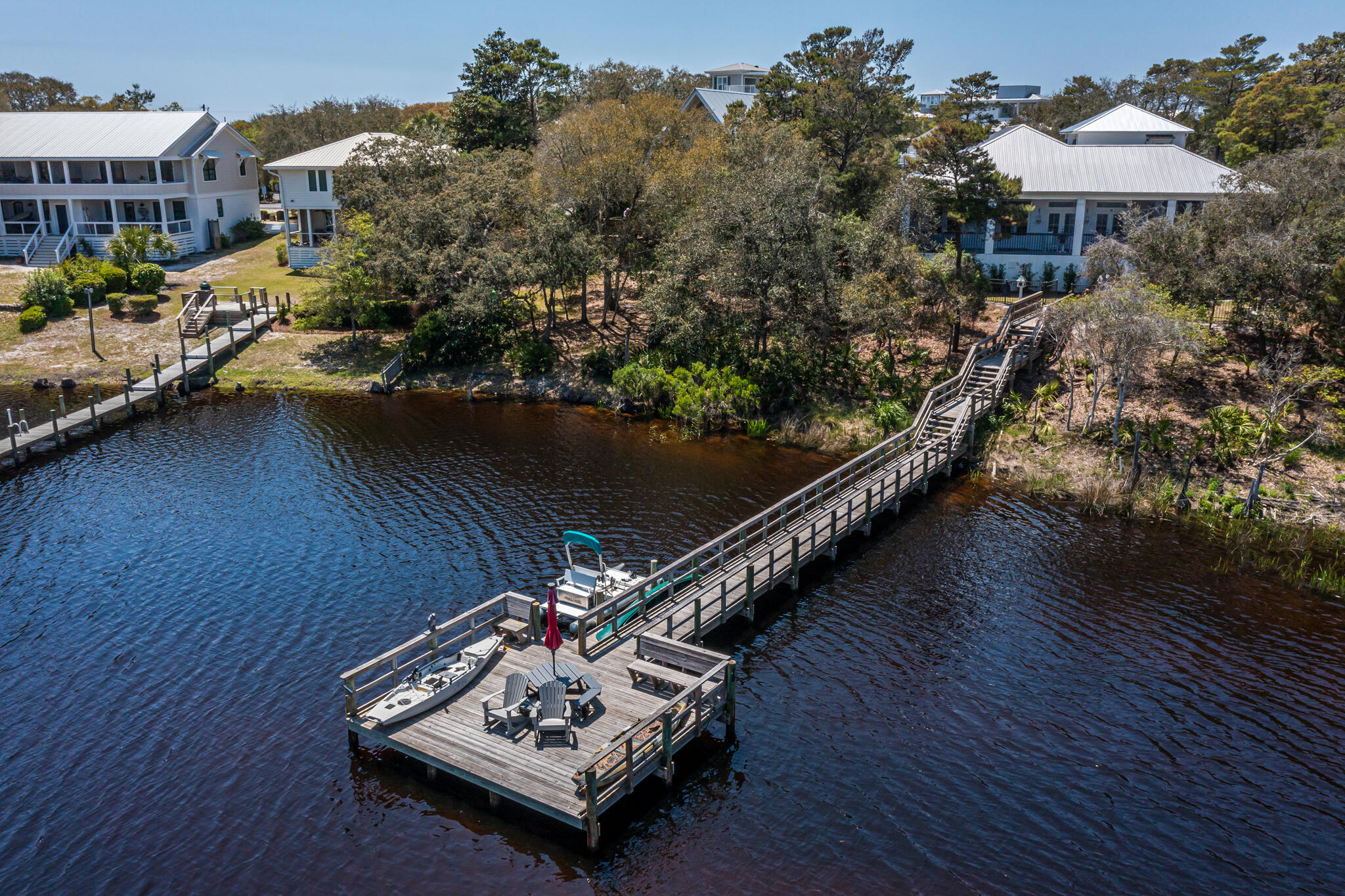 BLUE MOUNTAIN BEACH - Residential